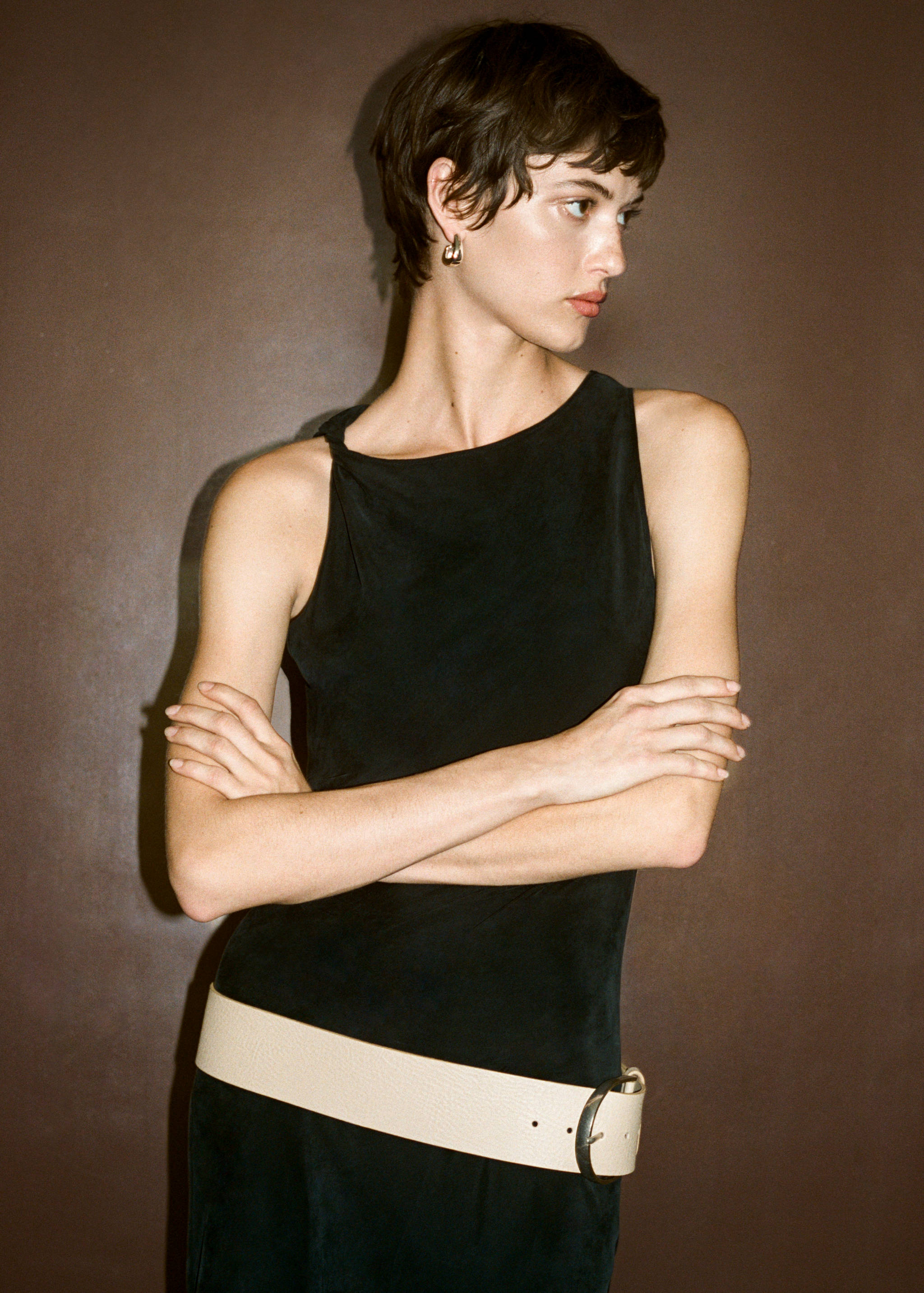 Vestido cupro abertura lateral - Detalle del artículo 6, Gris antracita. Ref: 77013272-00.