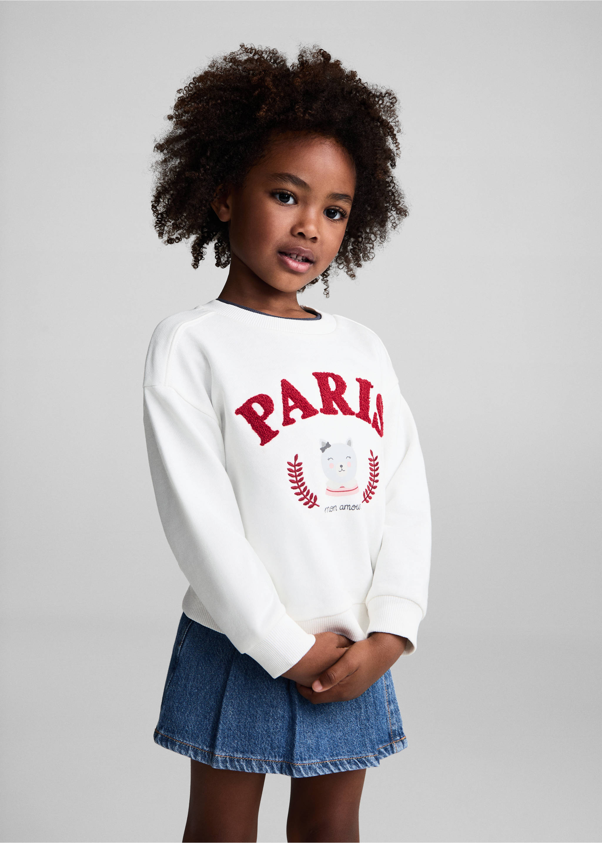 Sweat-shirt coton détails brodés - Plan moyen, Blanc cassé. Ref: 77013276-00.