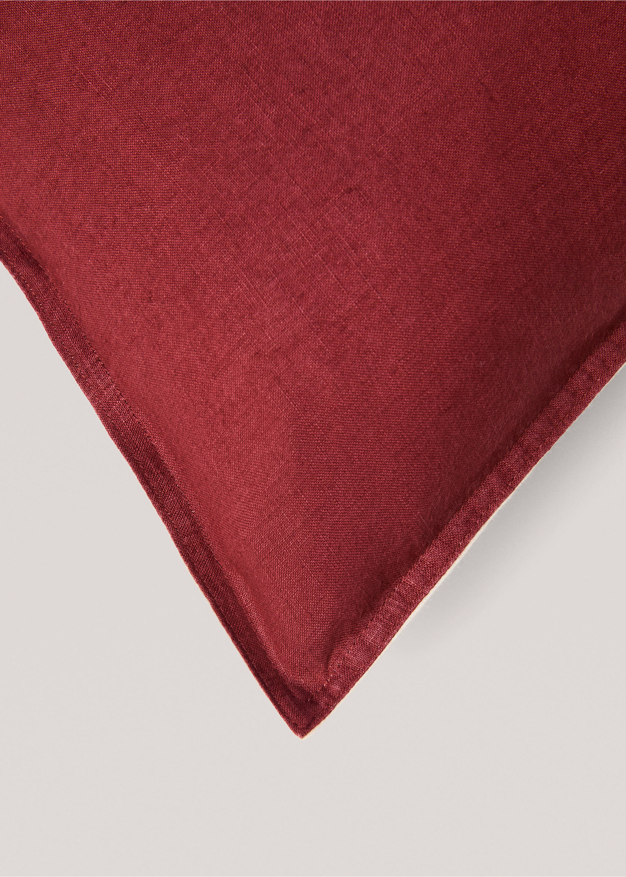 Housse de coussin 100 % lin bicolore 40x60 cm - Détail de l'article 3, Bordeaux. Ref: 77013281-00.