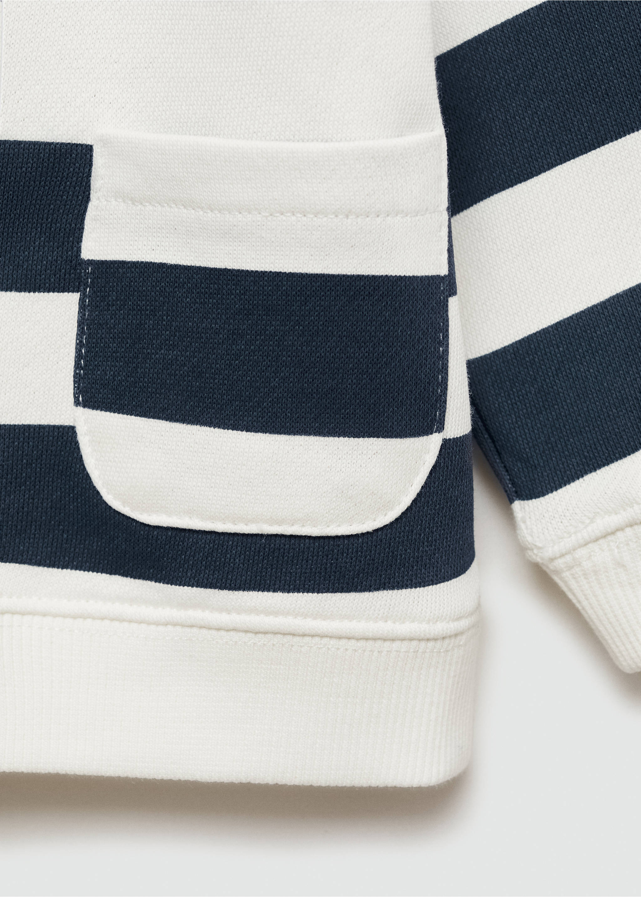 Sweatshirt met streepjesprint - Detail van het artikel 0, Donkermarine. Ref: 77013288-00.