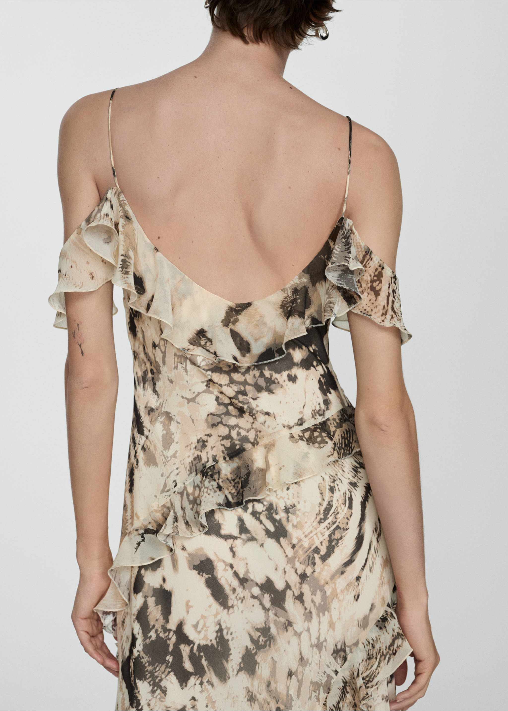Animal-print ruffled dress - Details of the article 2, Ecru. Ref: 77013296-00.