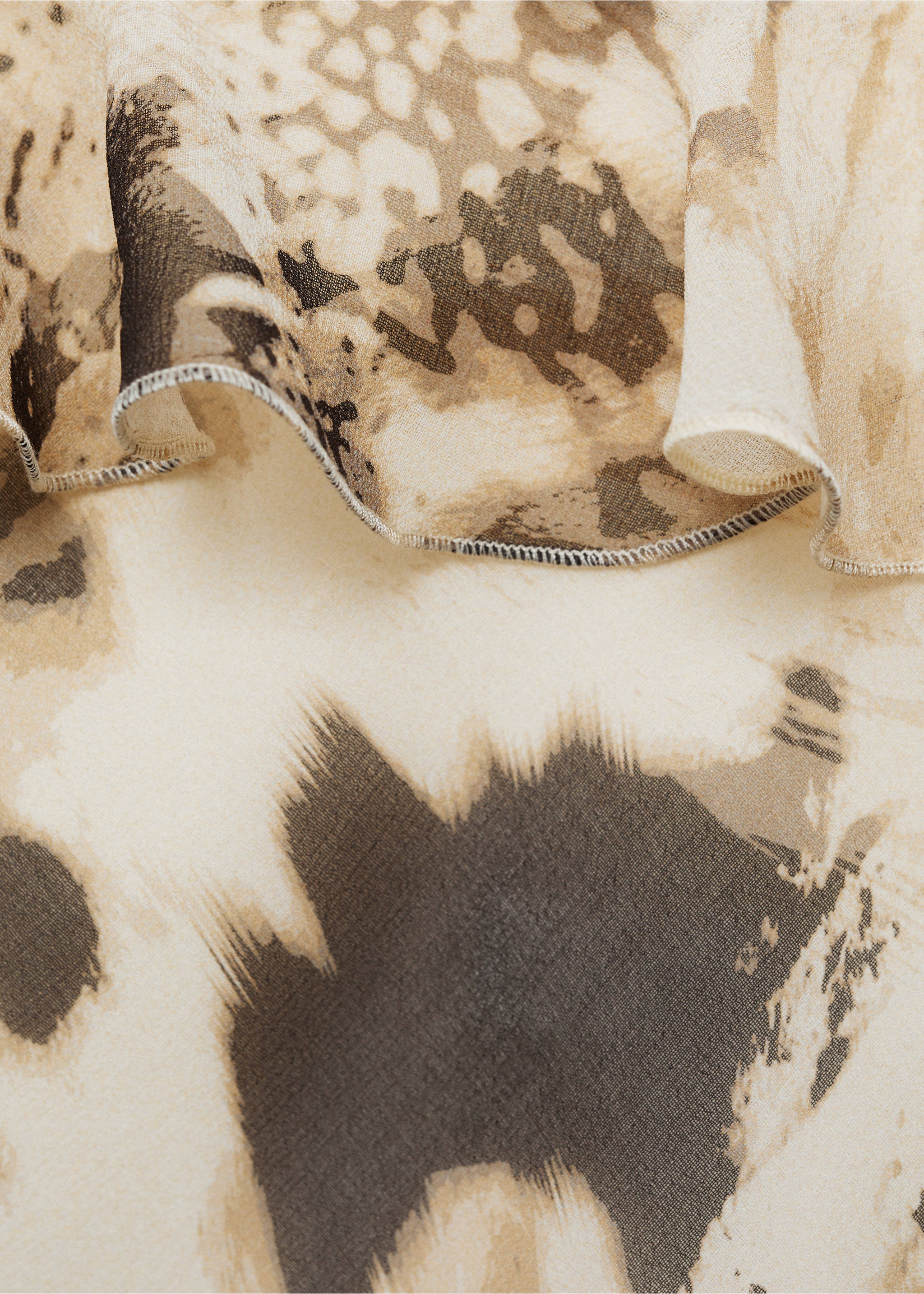 Animal-print ruffled dress - Details of the article 0, Ecru. Ref: 77013296-00.