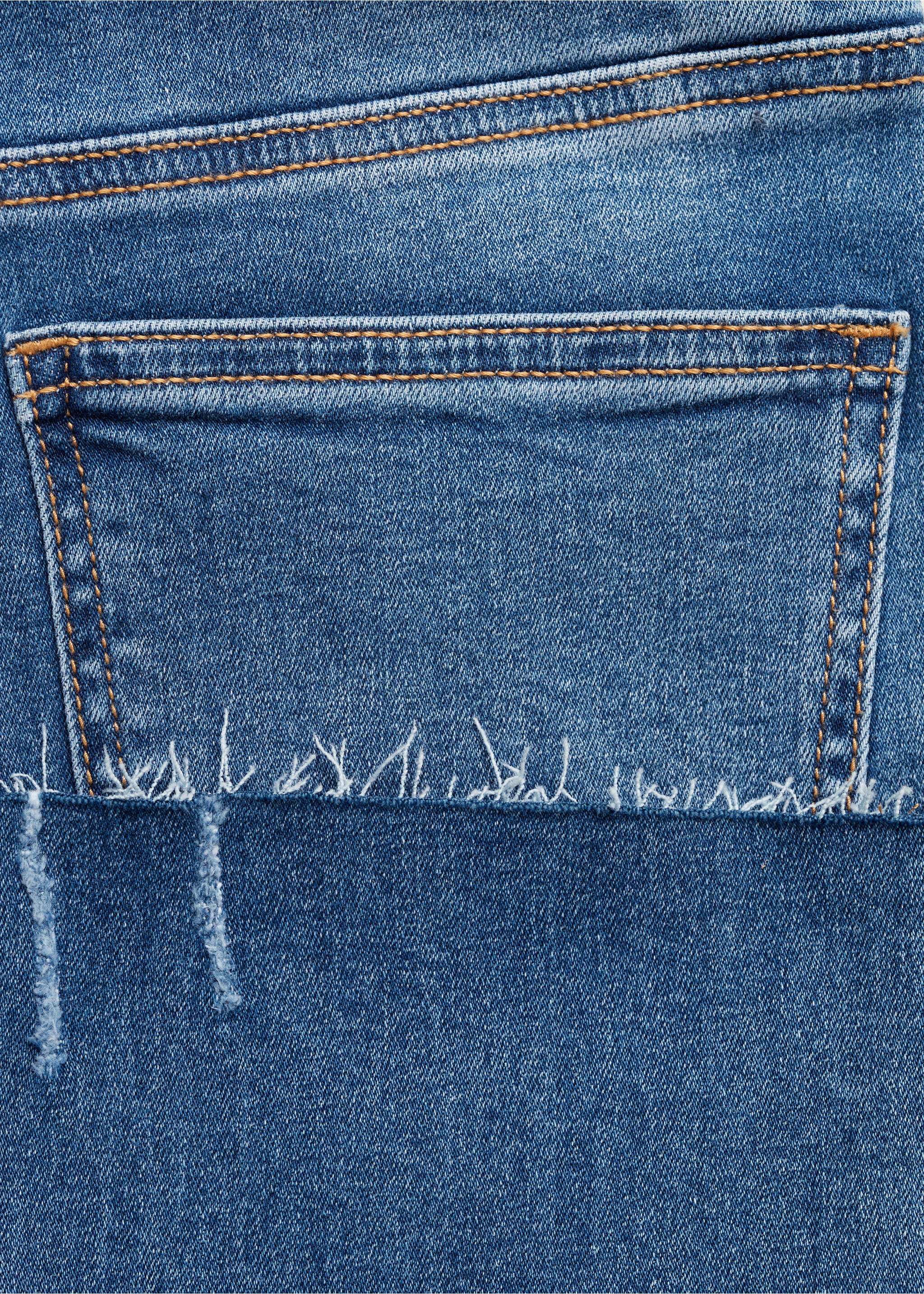 Slim-fit jeans - Details of the article 0, Medium Blue. Ref: 77014014-00.