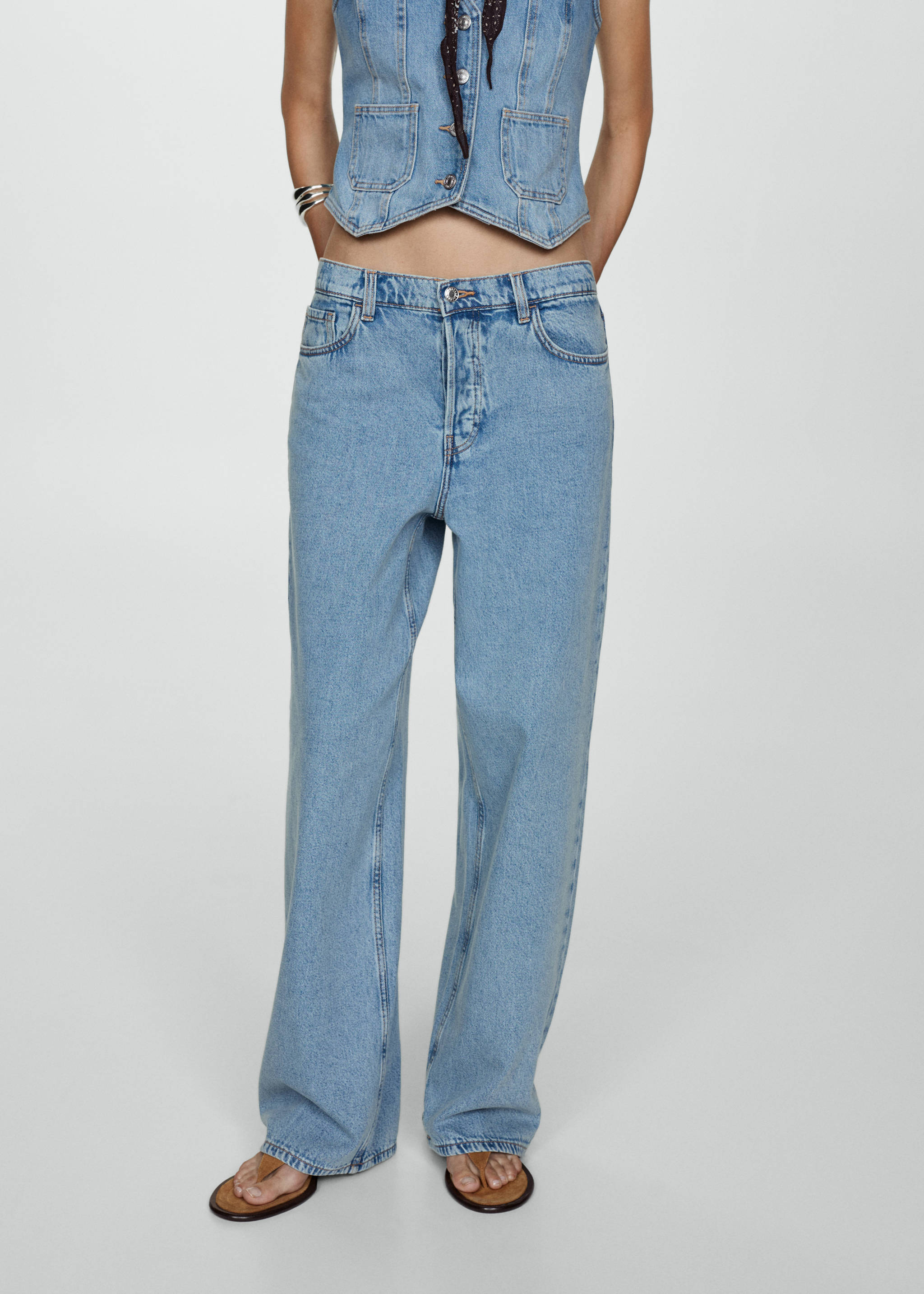 Low-rise loose-fit wide leg jeans - Medium plane
