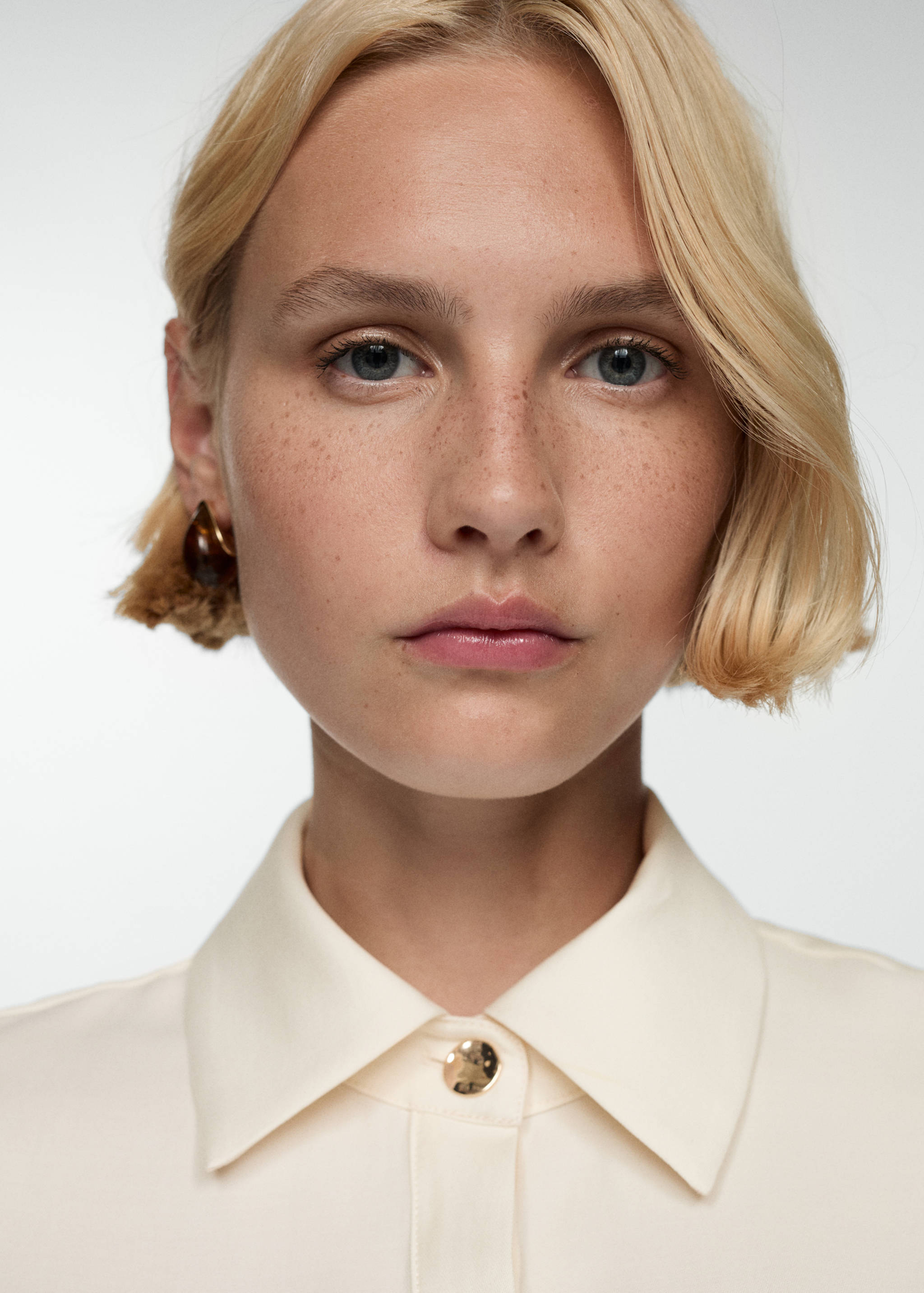 Chemise manches courtes poches - Détail de l'article 1