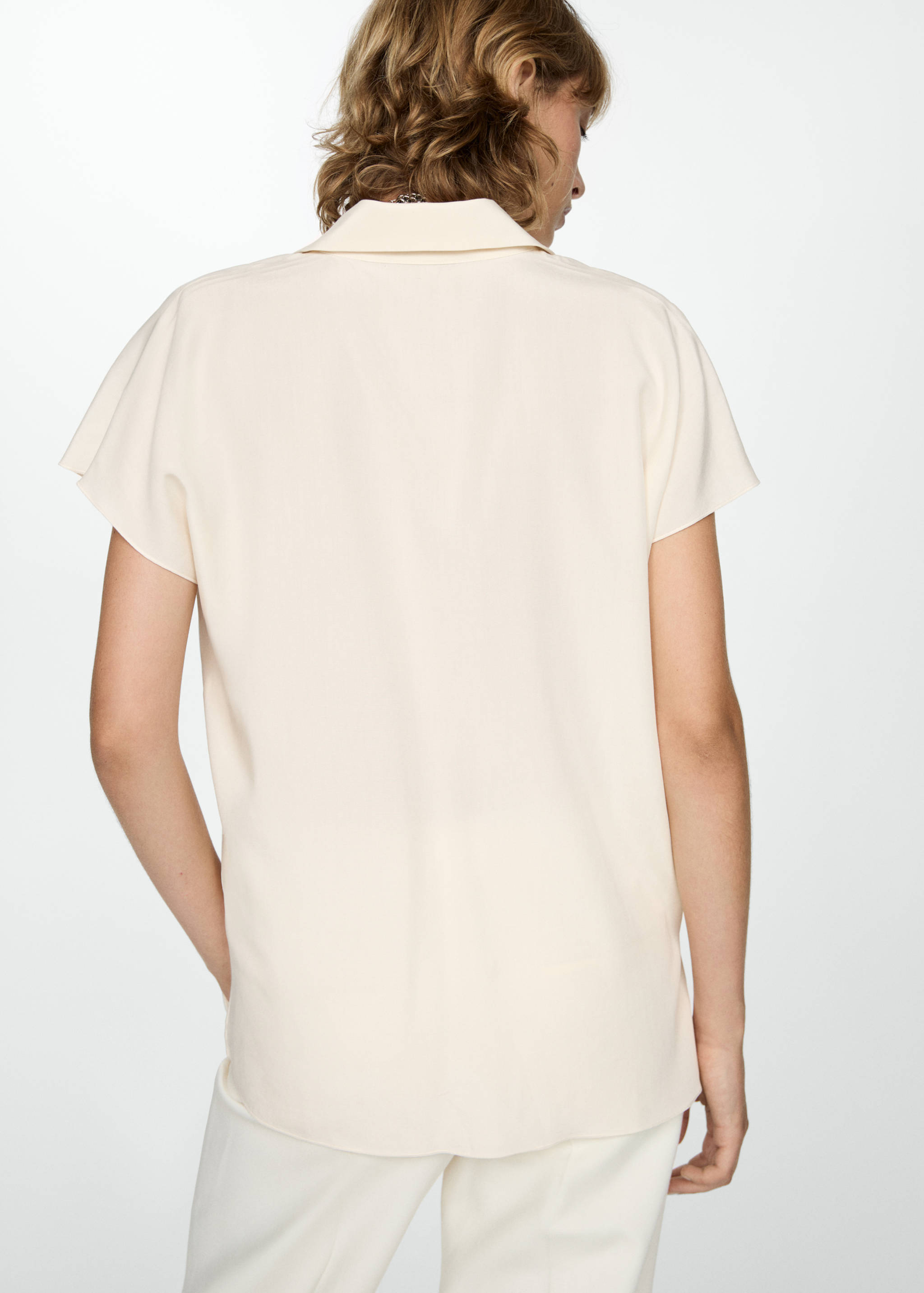 Short-sleeved lyocell shirt - Reverse of the article