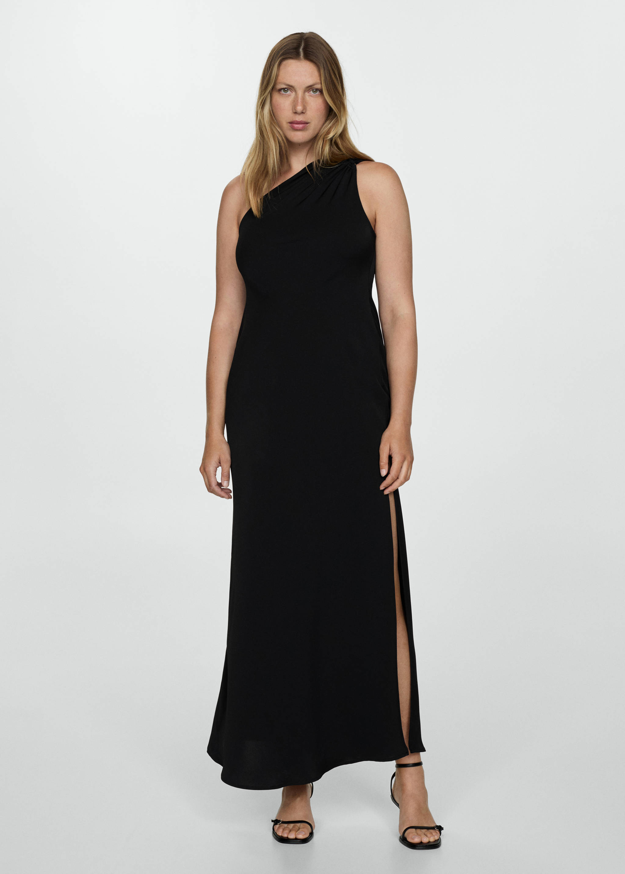 Robe asymétrique détails drapés - Plan général