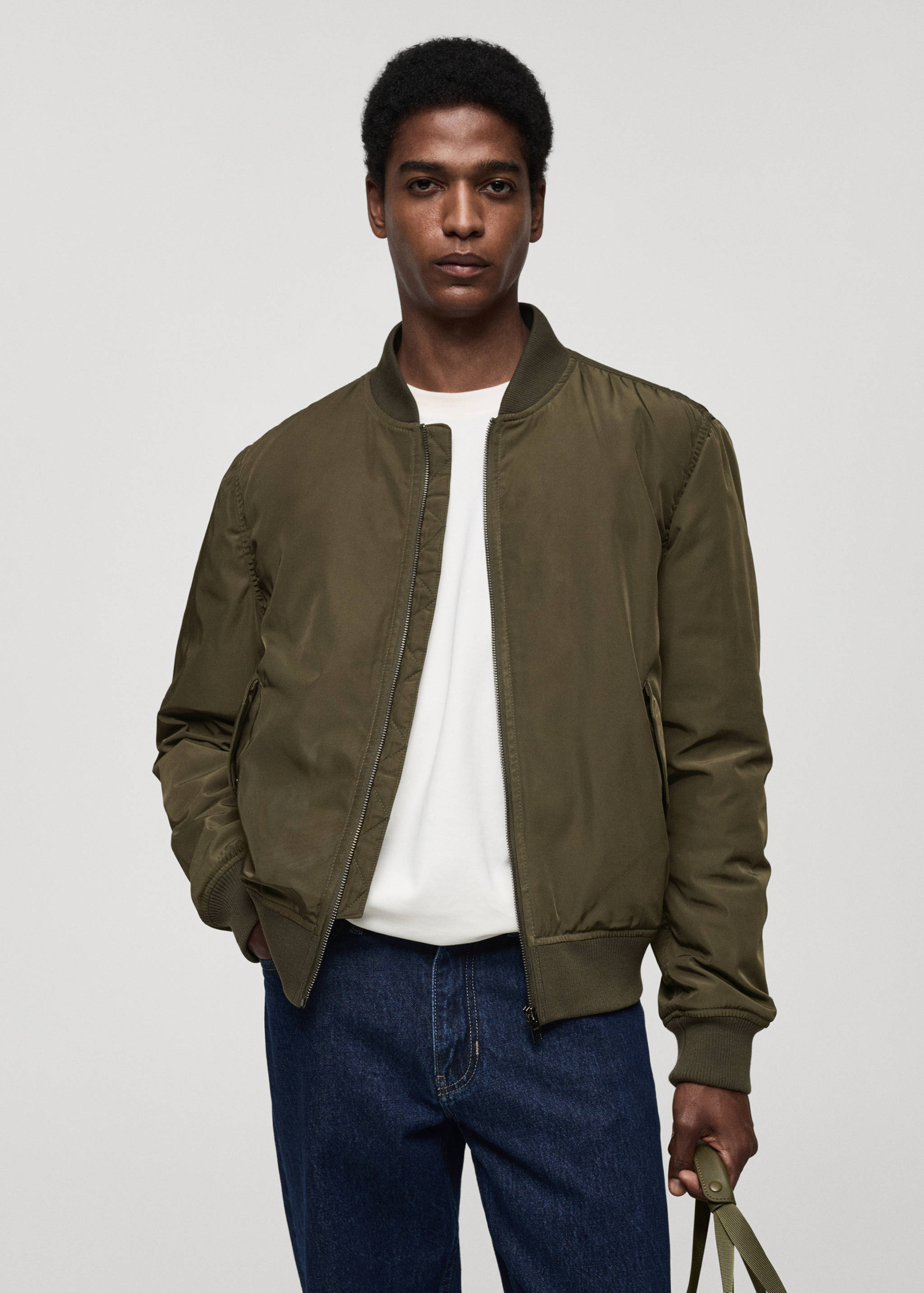 Quilted water-repellent bomber jacket - Medium plane