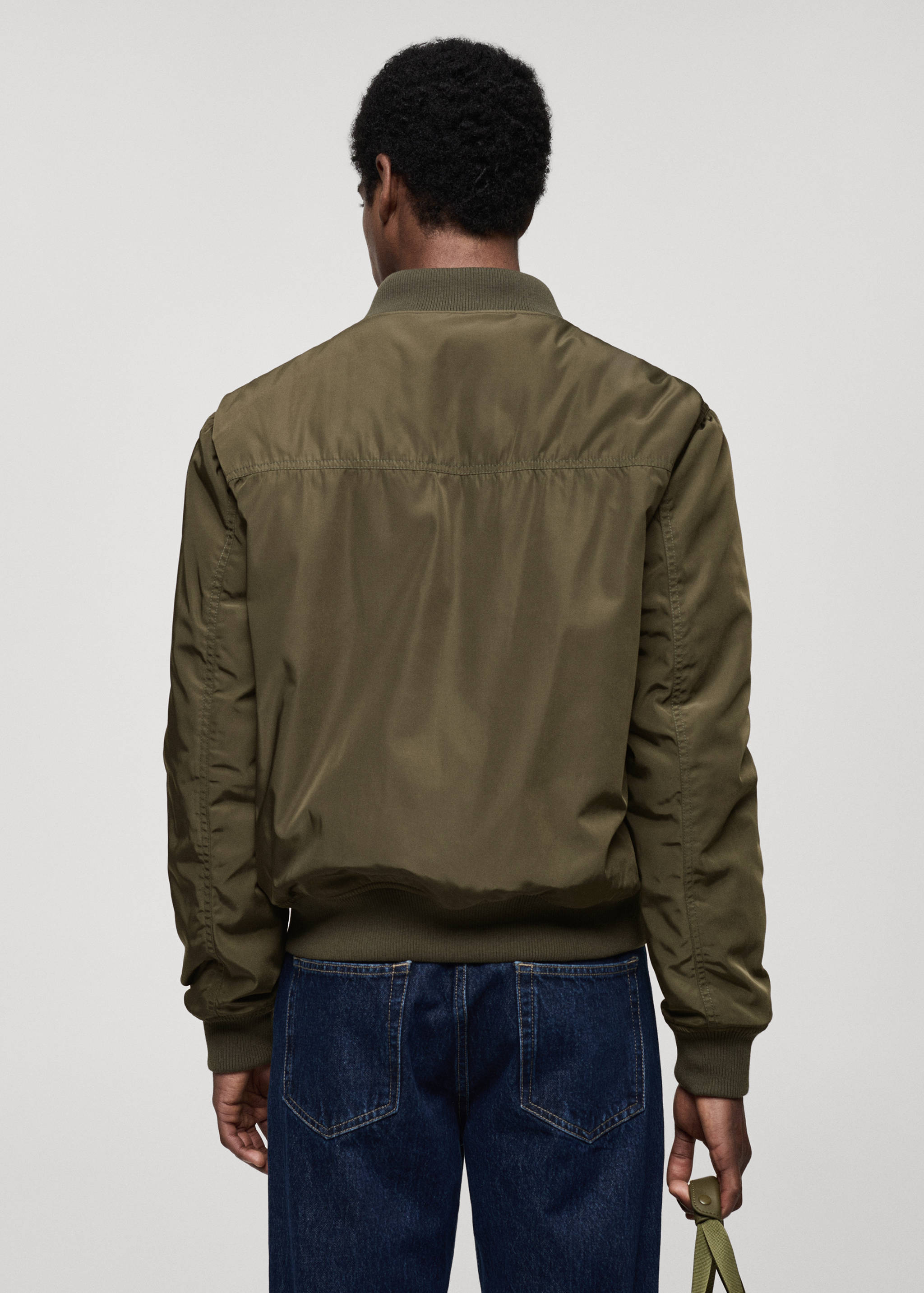 Quilted water-repellent bomber jacket - Reverse of the article