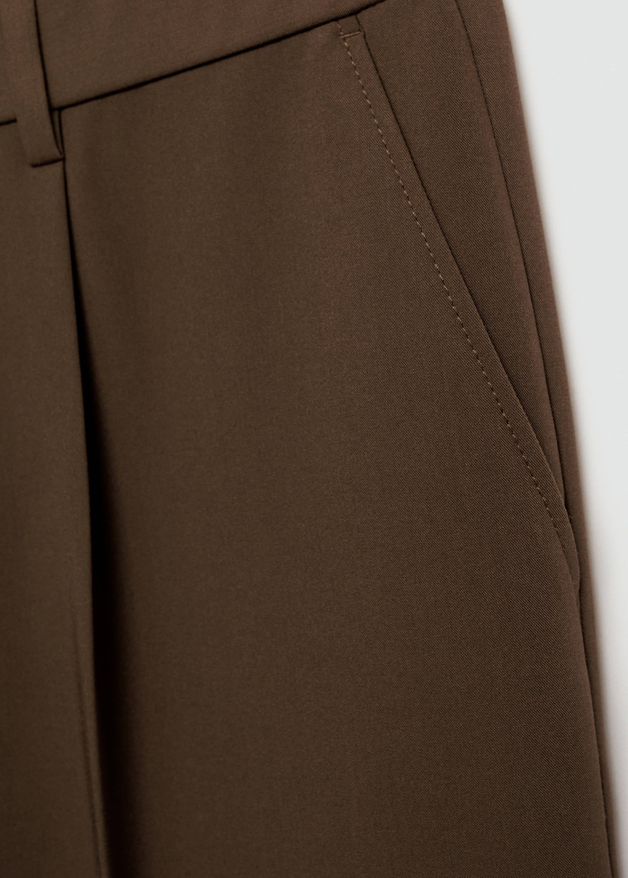 Fließende Regular Fit-Bundfaltenhose - Detail des Artikels 0