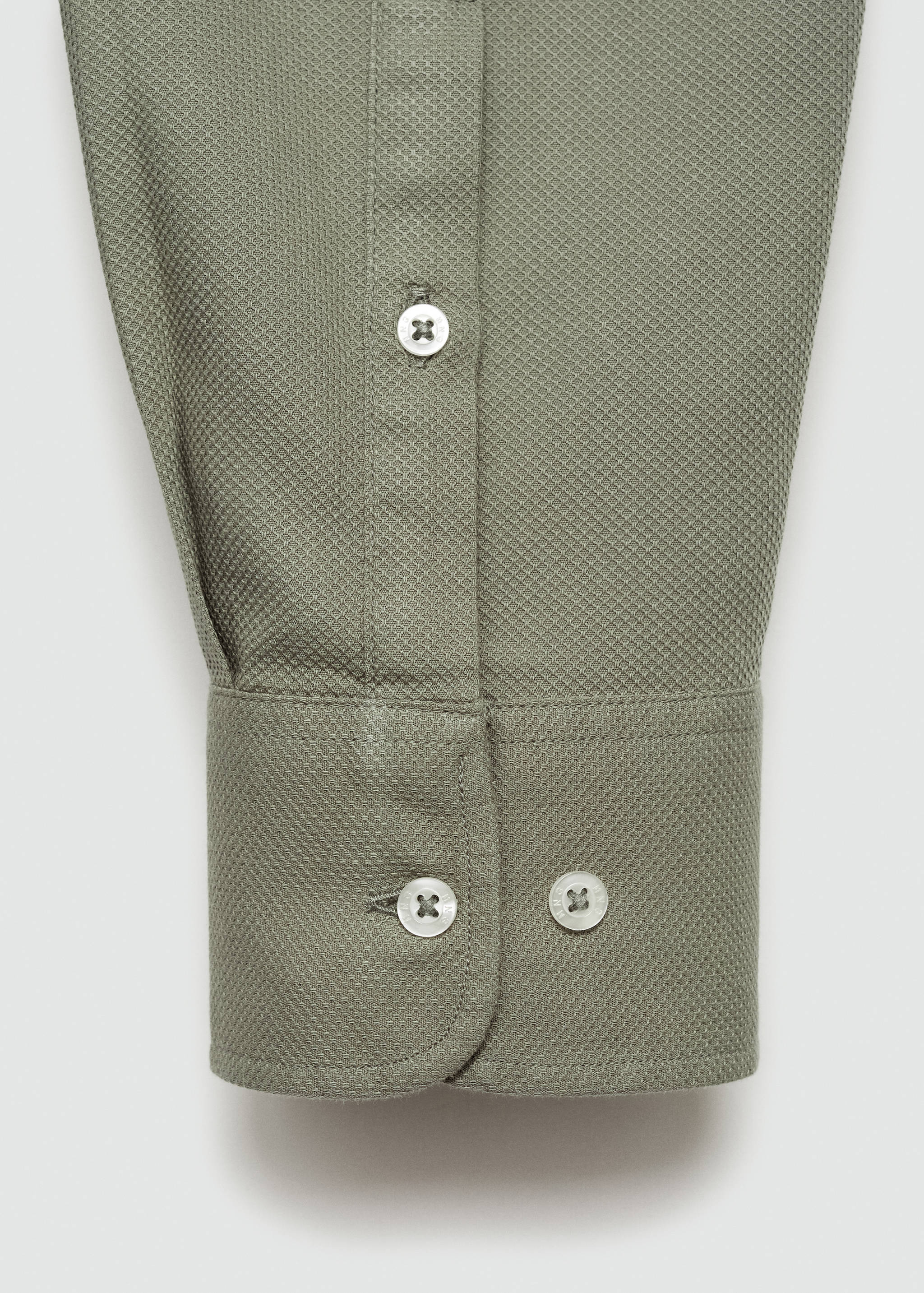 Strukturiertes Regular Fit-Hemd aus 100 % Baumwolle - Detail des Artikels 0