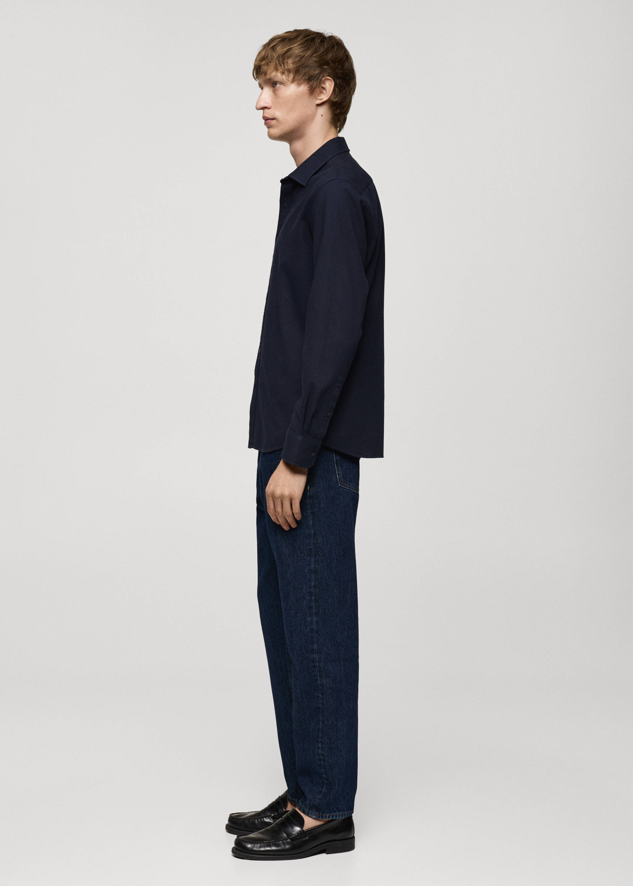 Strukturiertes Regular Fit-Hemd aus 100 % Baumwolle - Detail des Artikels 2