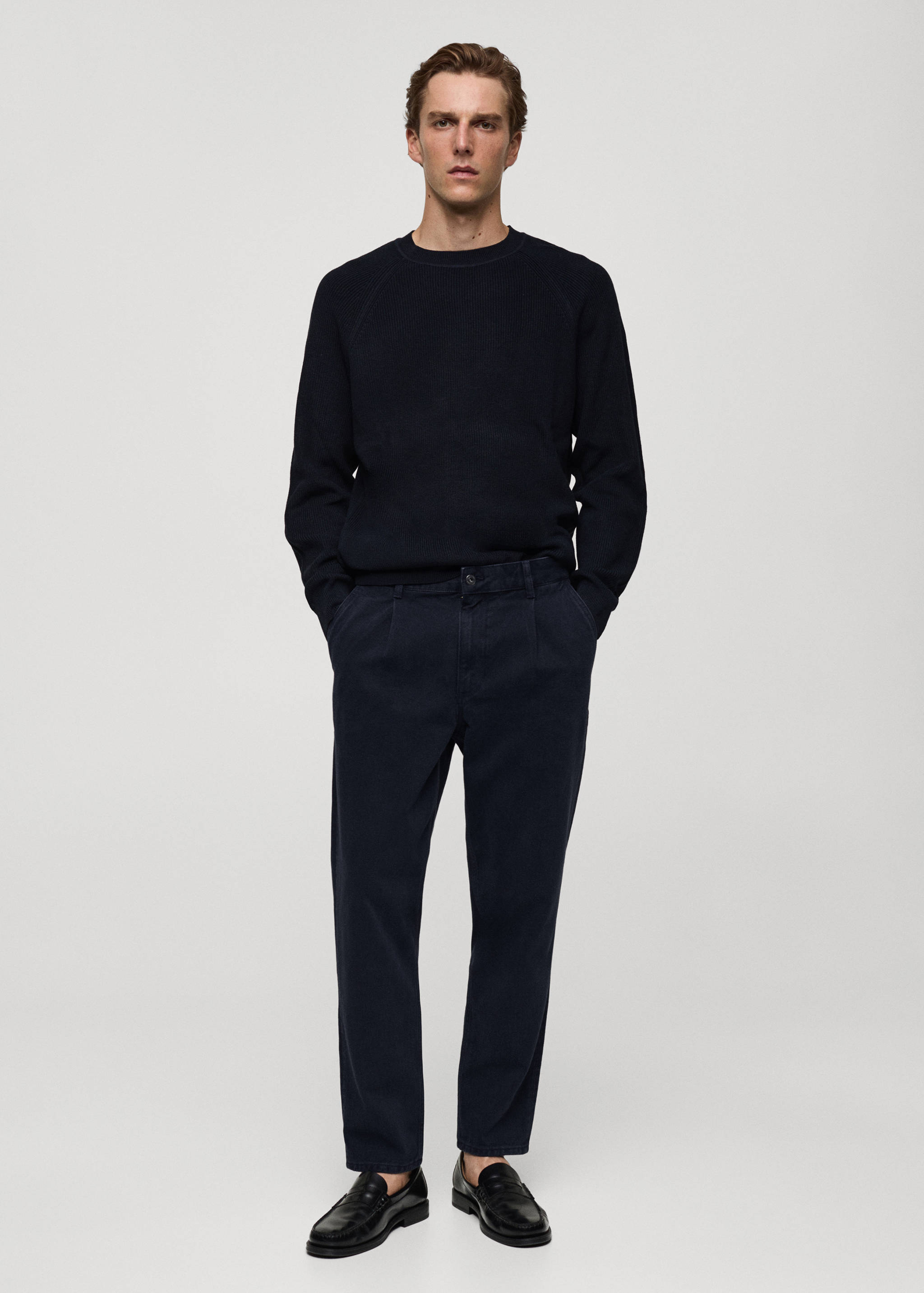 Jeans pinzas tapered fit - Plano general