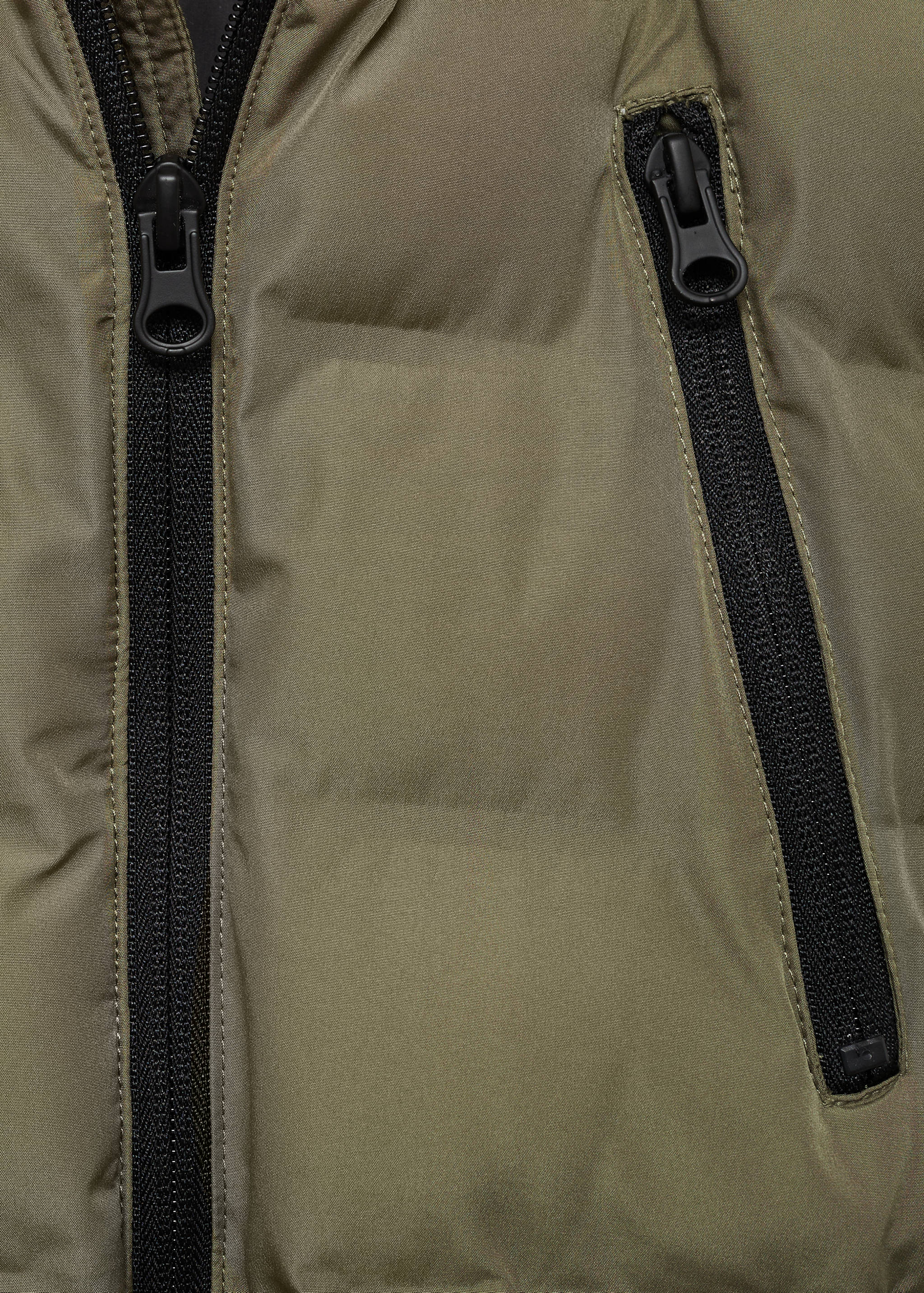 Pocket quilted jacket - Details of the article 8