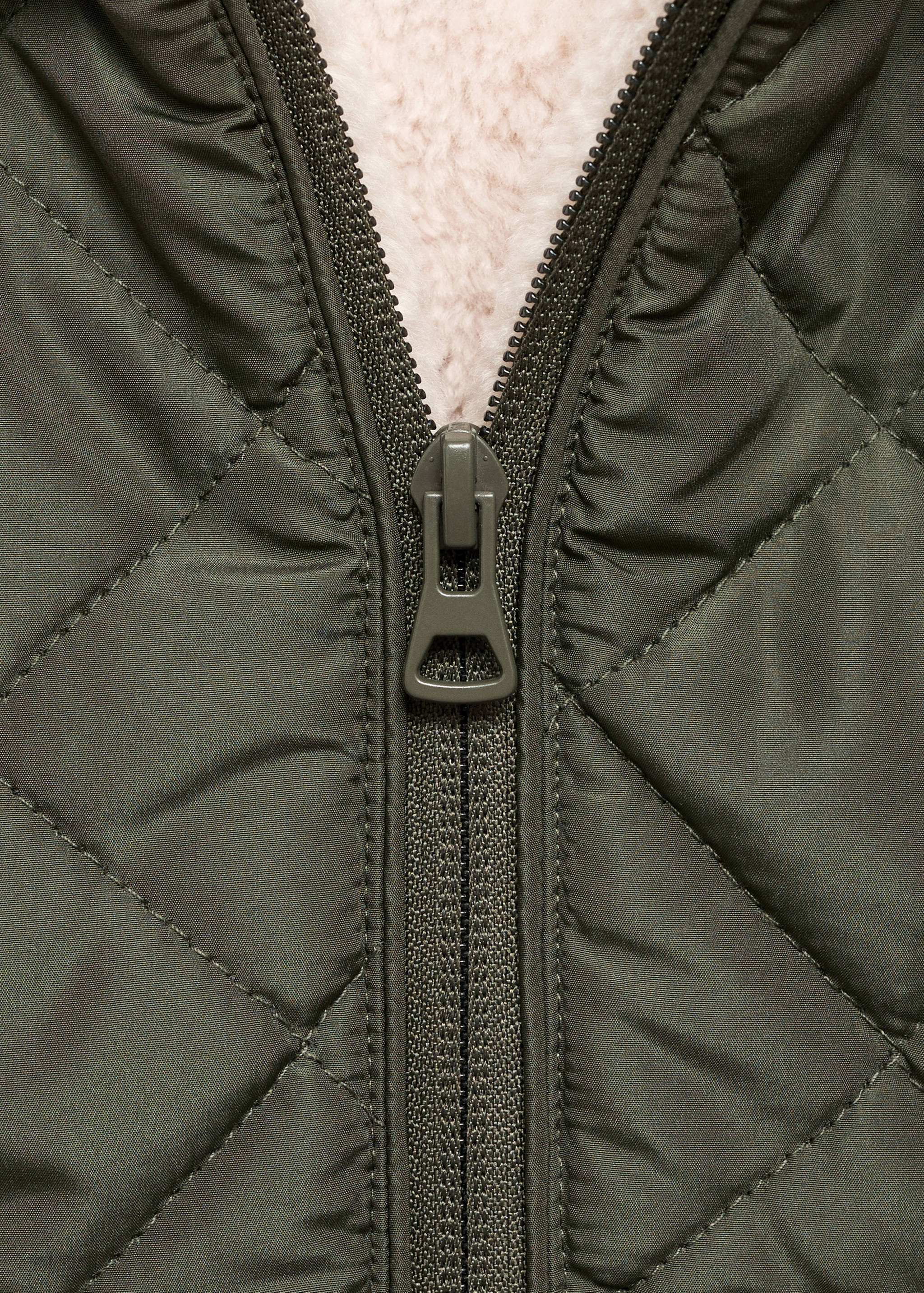 Padded anorak with shearling lining - Details of the article 8