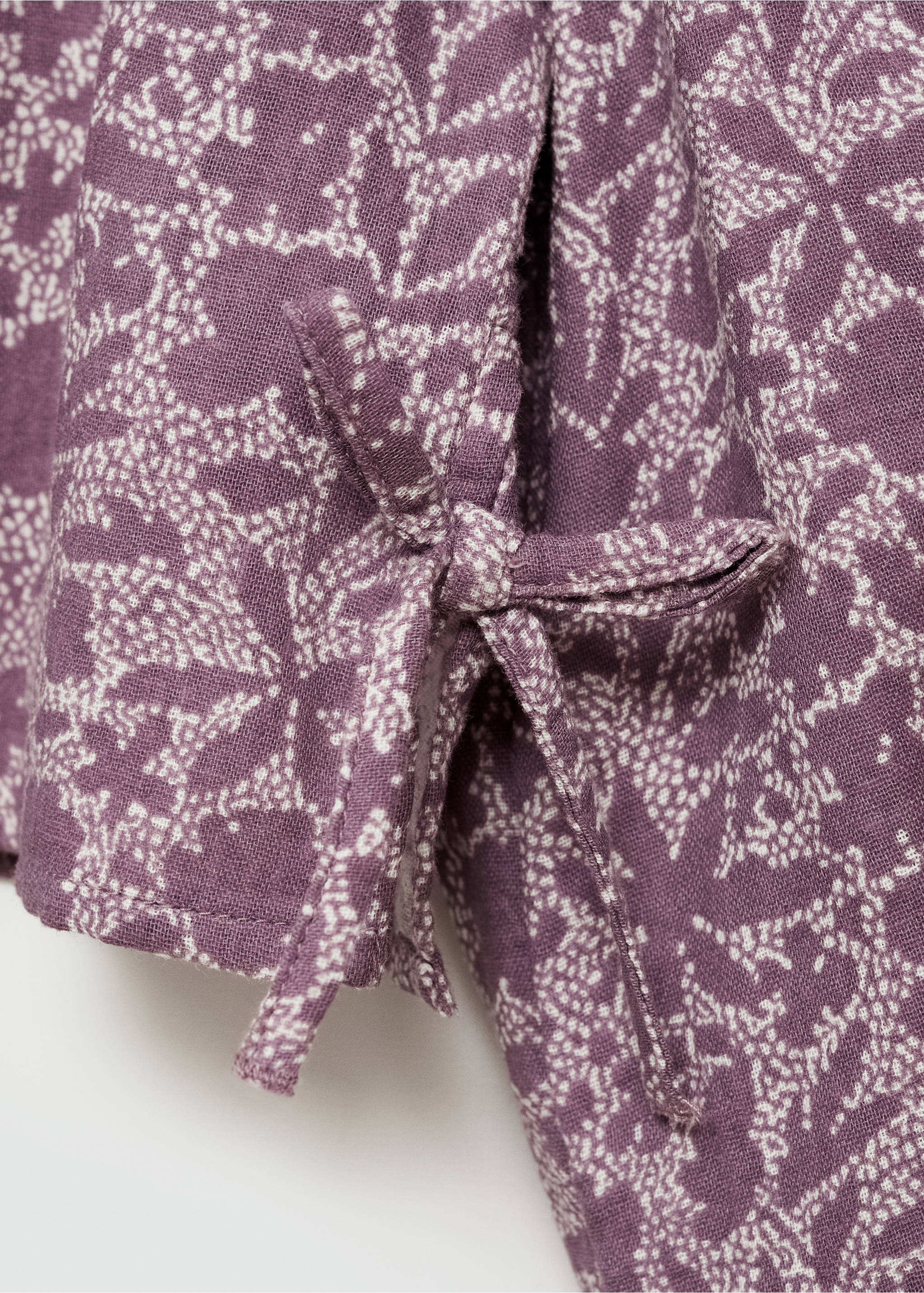 Floral print blouse - Details of the article 8, Maroon. Ref: 77014797-00.