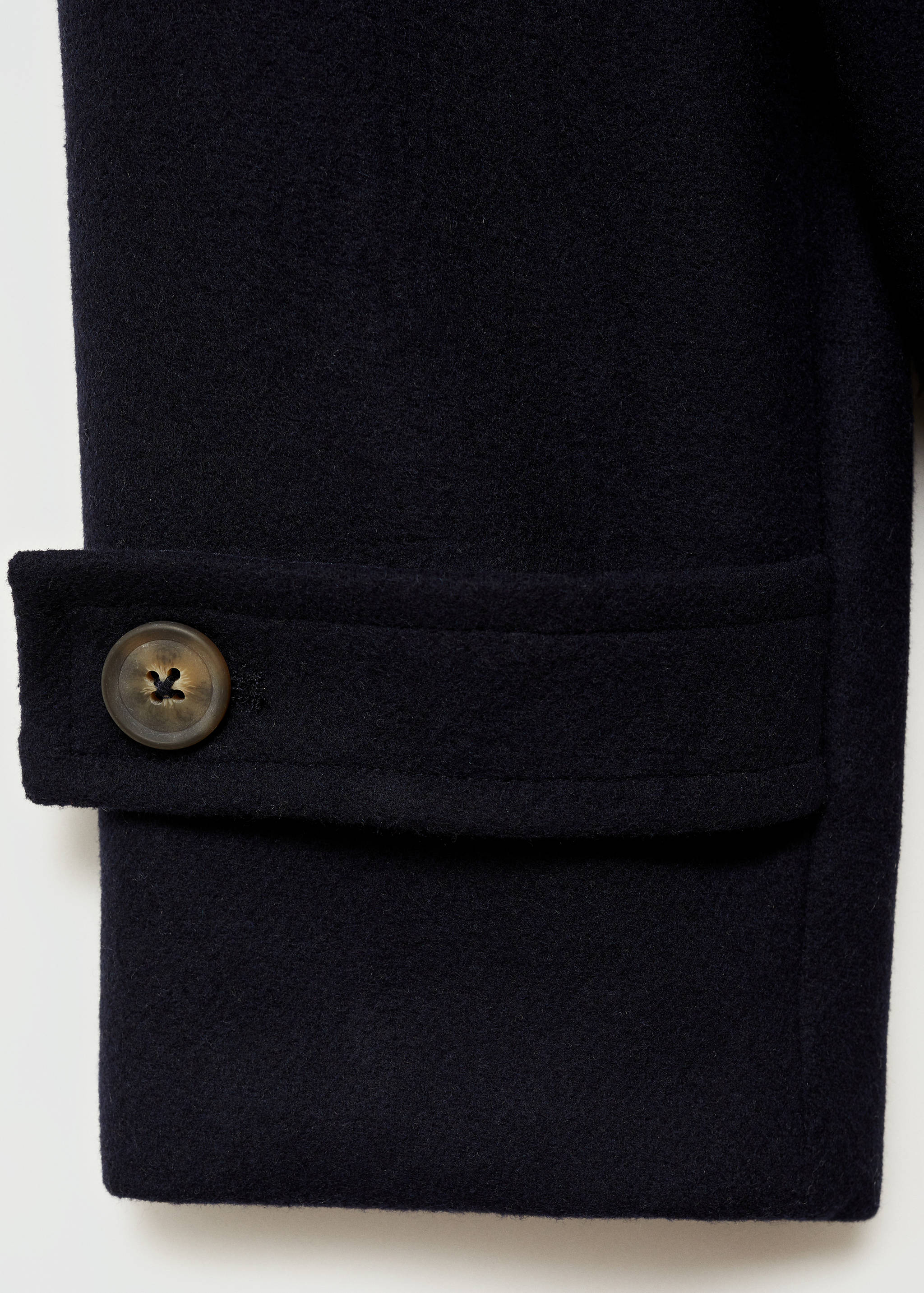 Short cloth coat - Details of the article 0