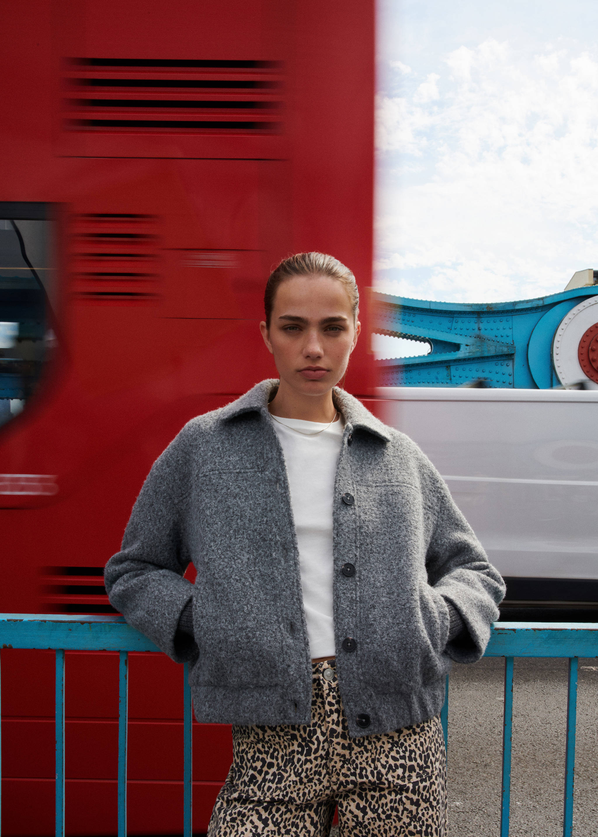 Bomber jacket - Details of the article 5