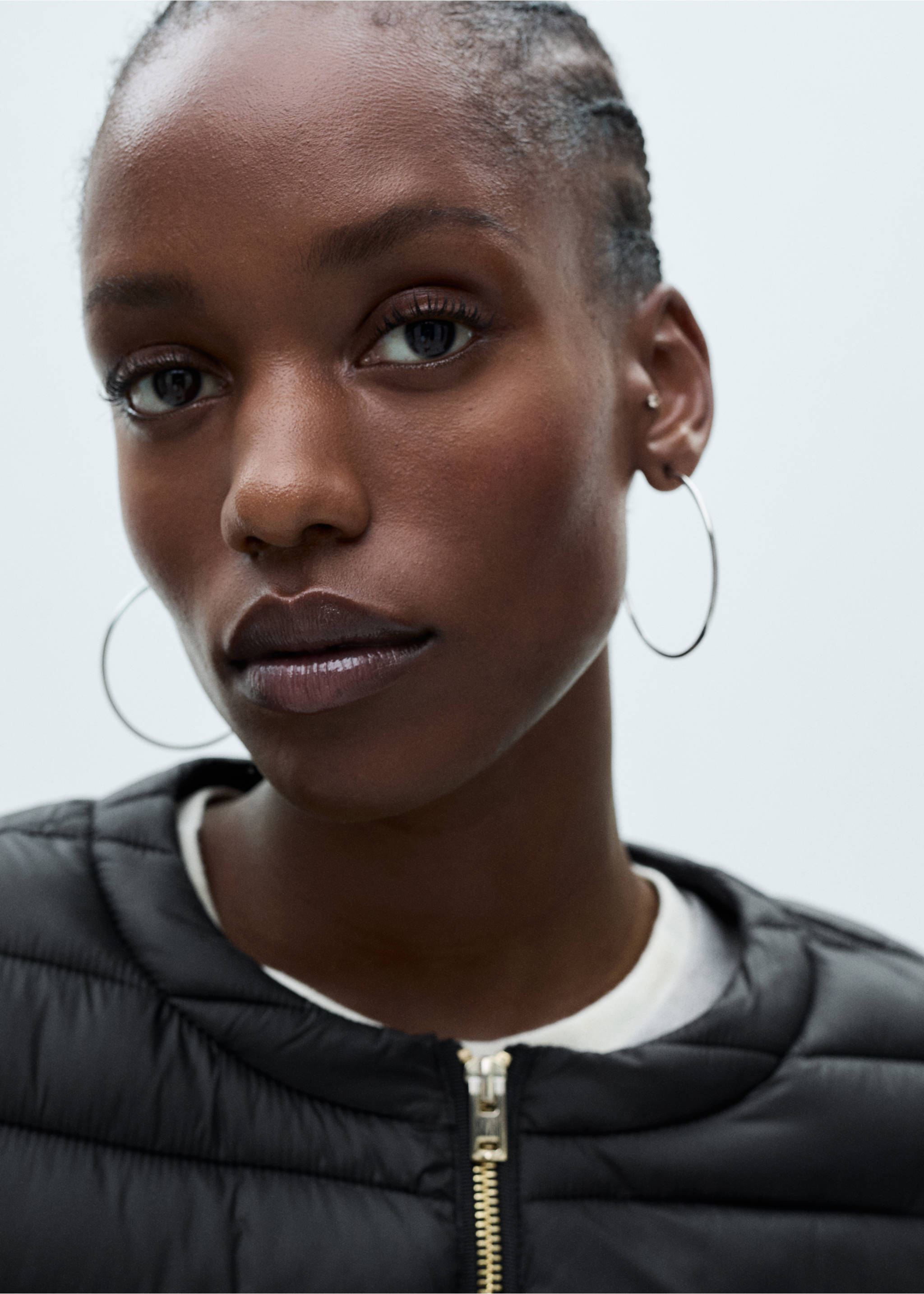 Pocket quilted jacket - Details of the article 4, Black. Ref: 77015636-00.