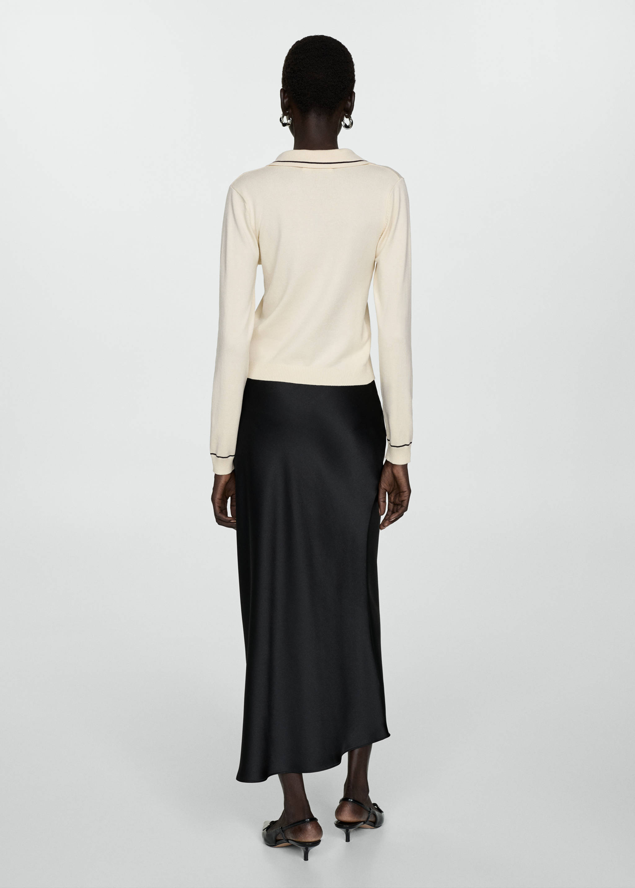 Stickad tröja polokrage - Artikelns baksida