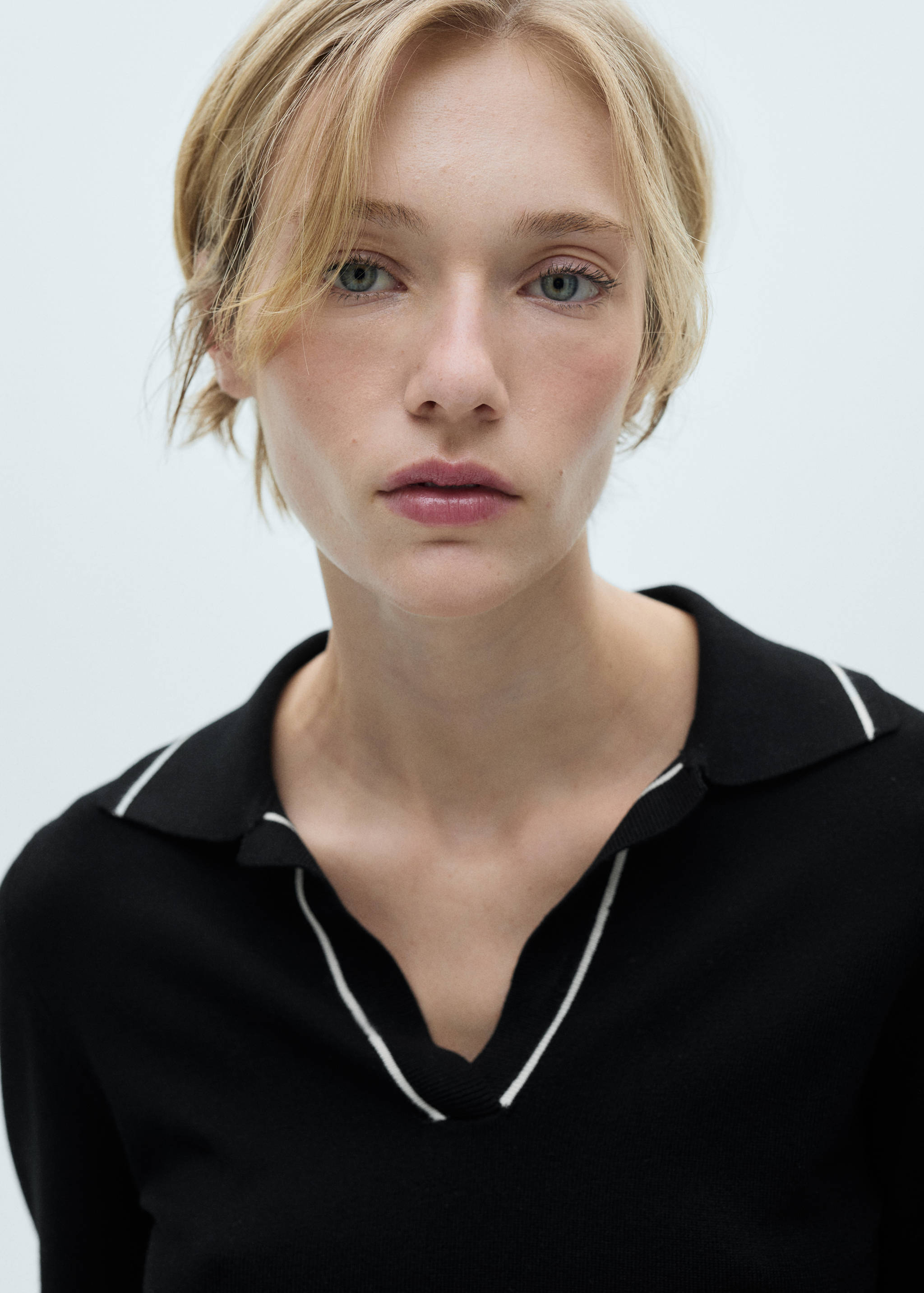 Stickad tröja polokrage - Detaljer om artikeln 1