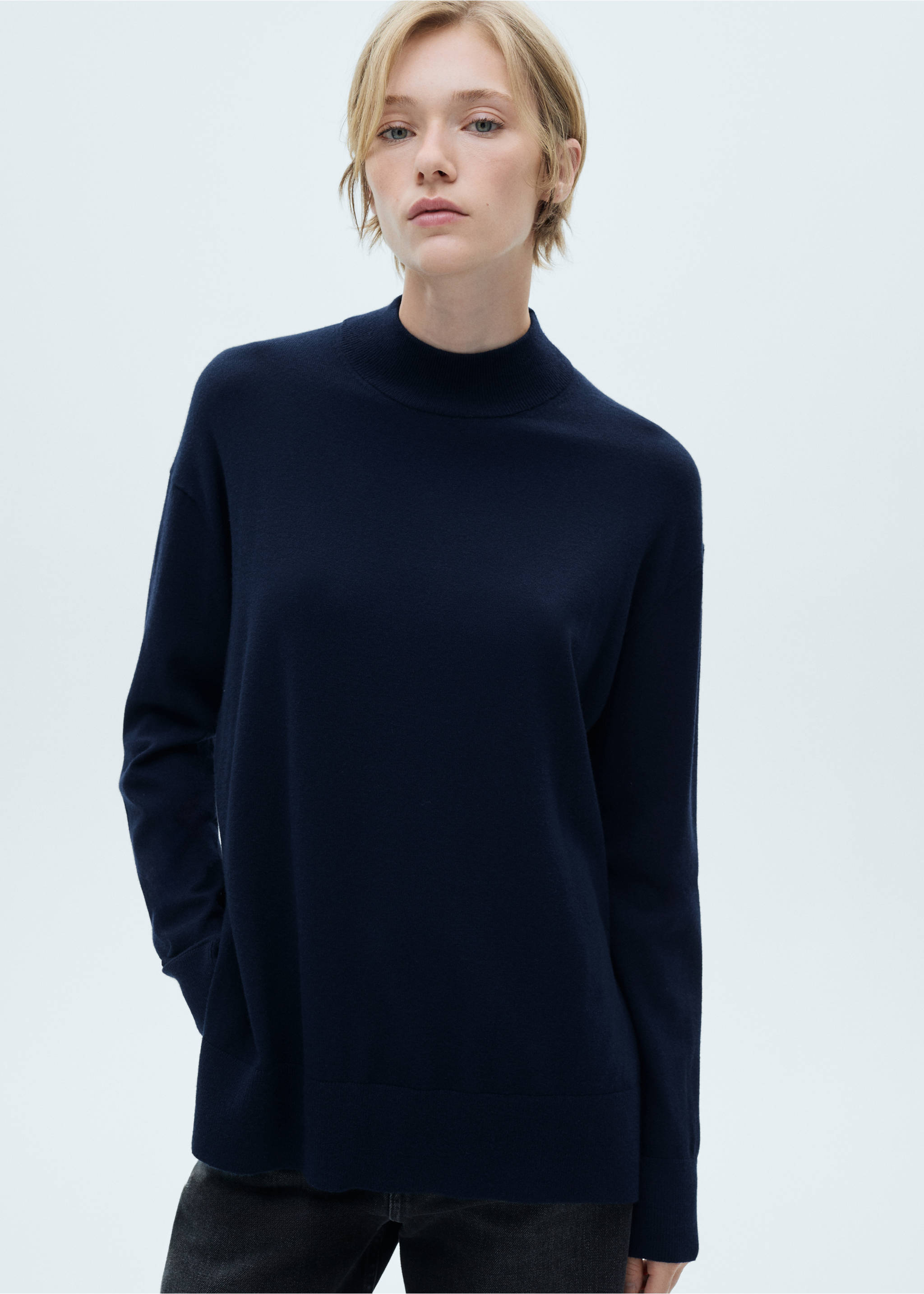 Pull-over maille col montant - Plan moyen, Bleu marine foncé. Ref: 77015653-00.