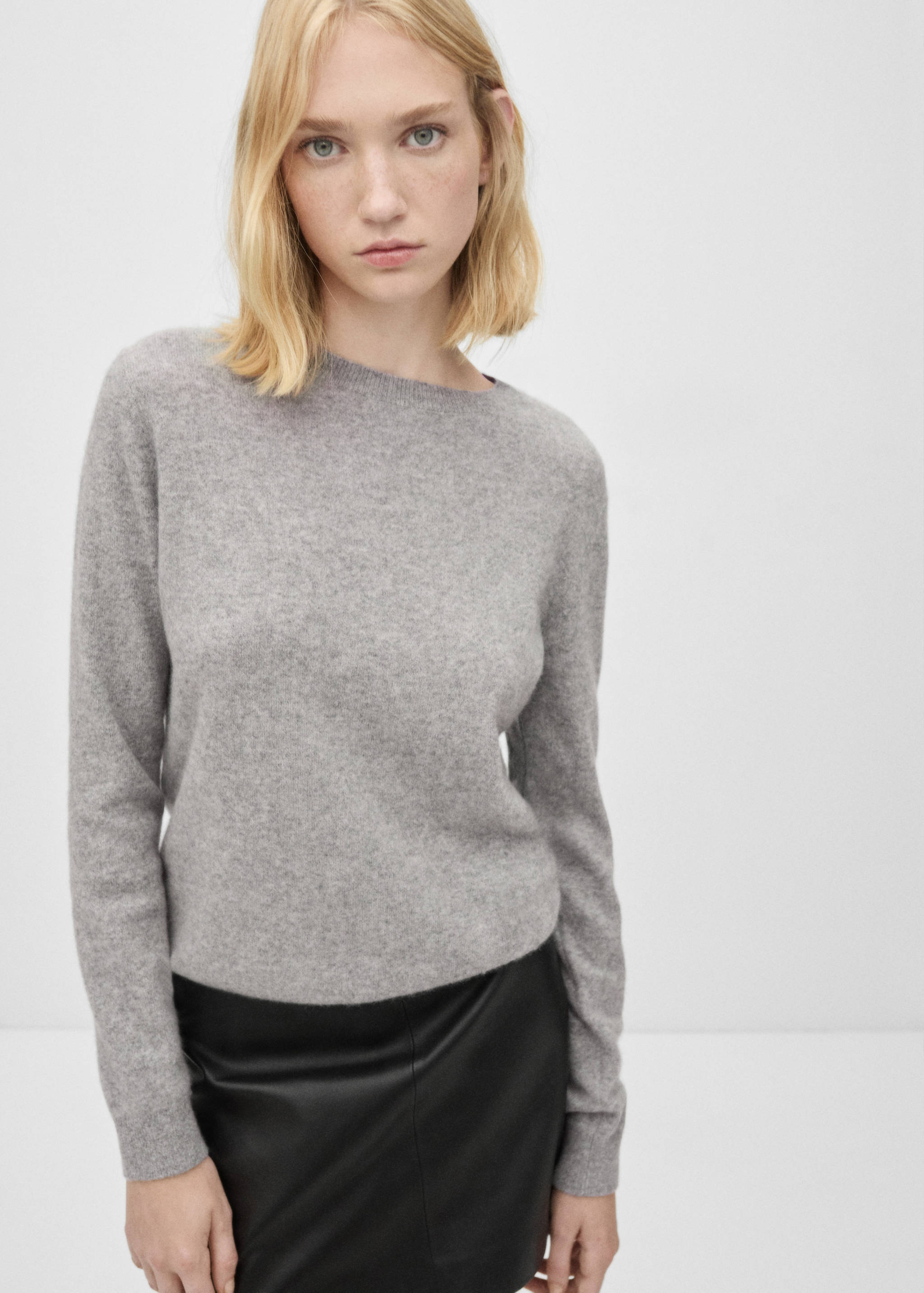100% cashmere sweater - Medium plane