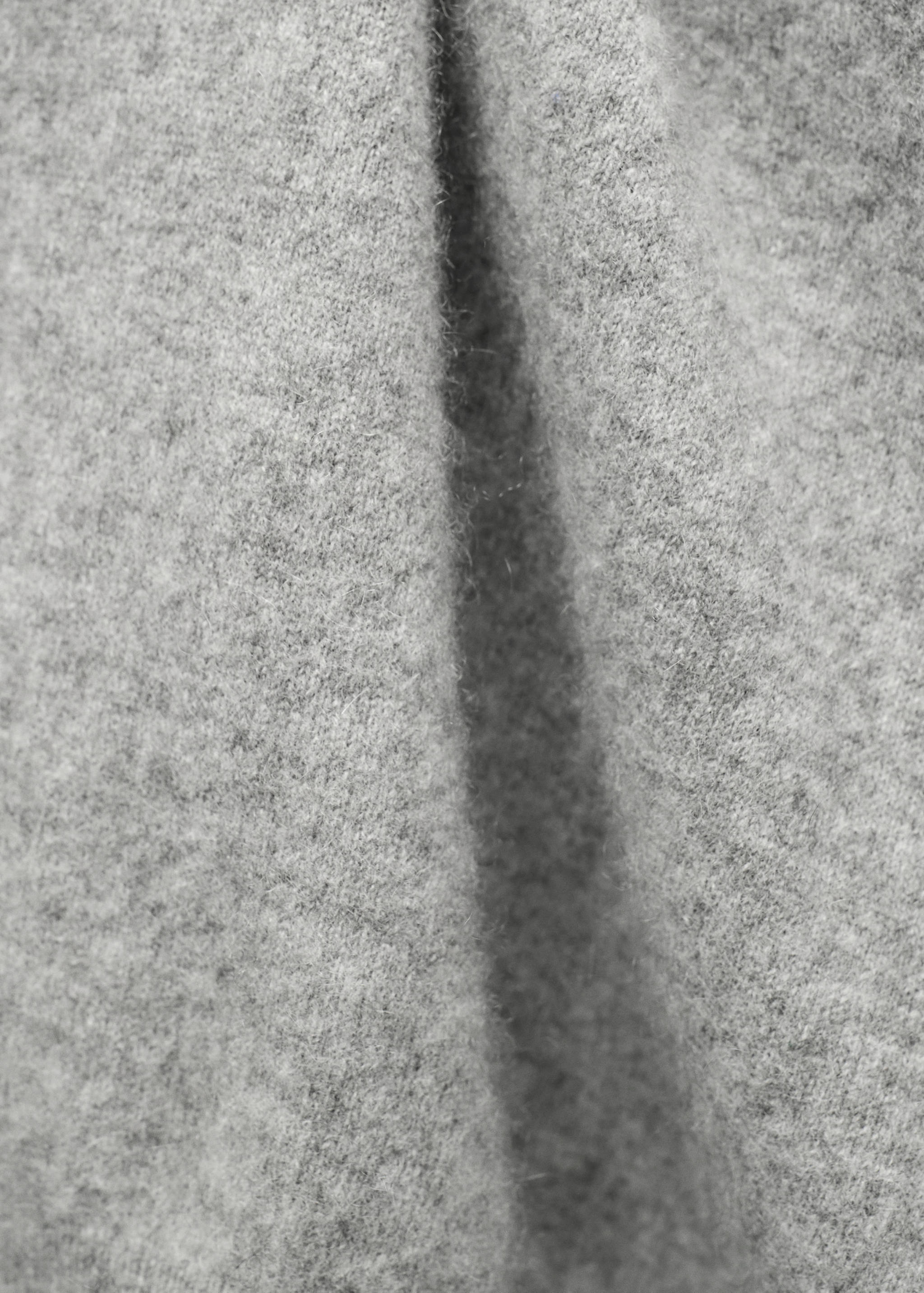 100% cashmere sweater - Details of the article 0