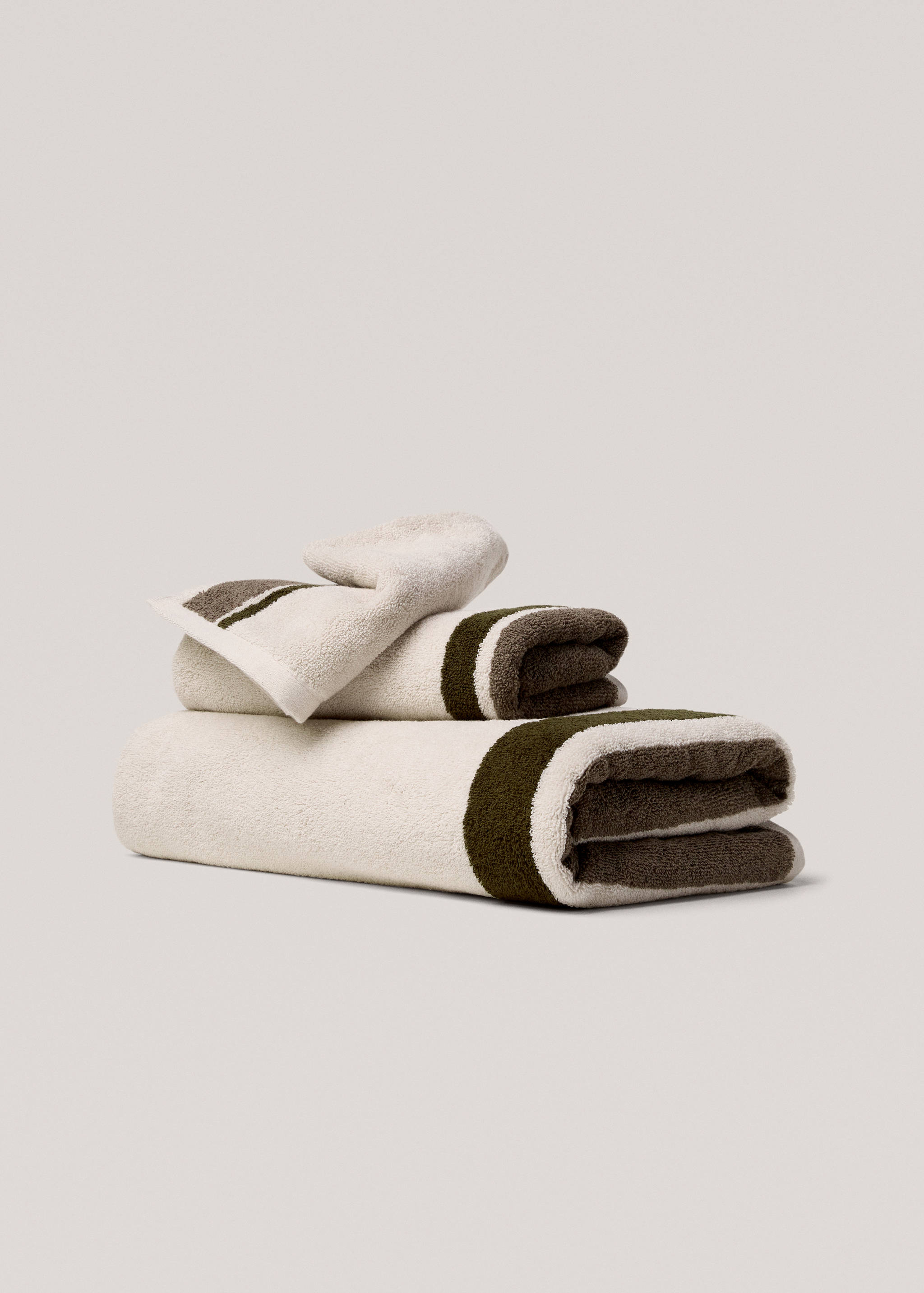 Striped 100% cotton face towel 30x50cm - Article without model