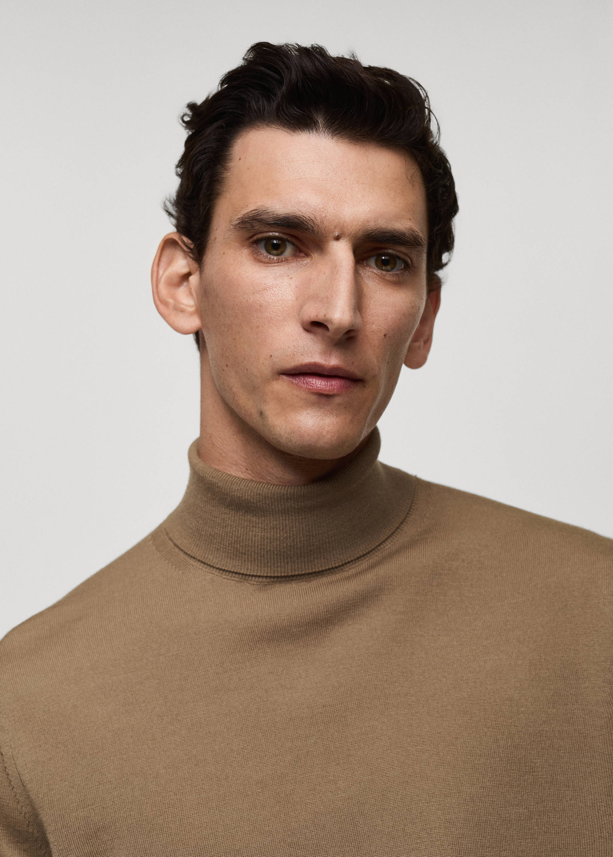 100% merino wool turtleneck sweater - Details of the article 1