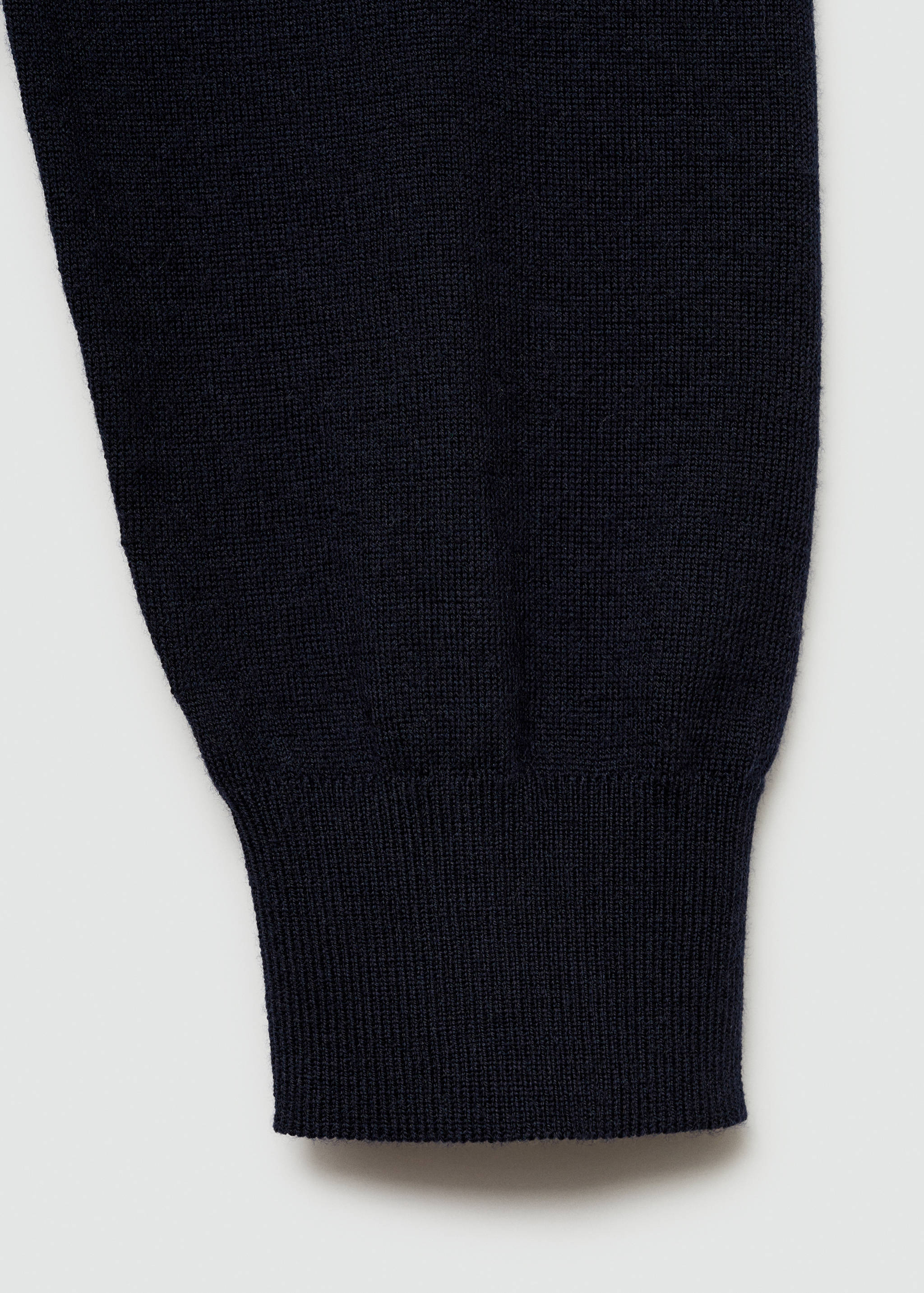 100% merino wool turtleneck sweater - Details of the article 8