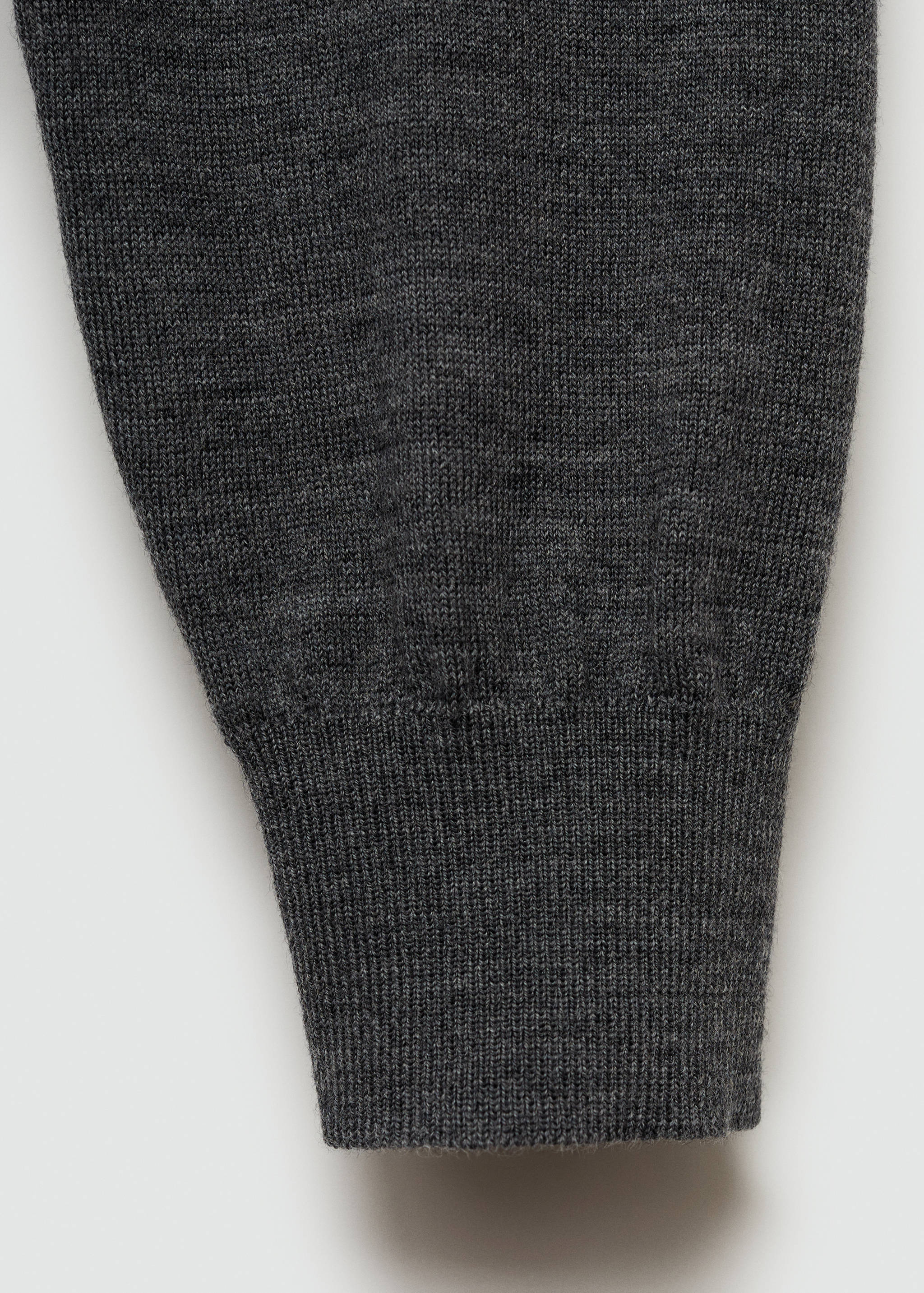 100% merino wool turtleneck sweater - Details of the article 8