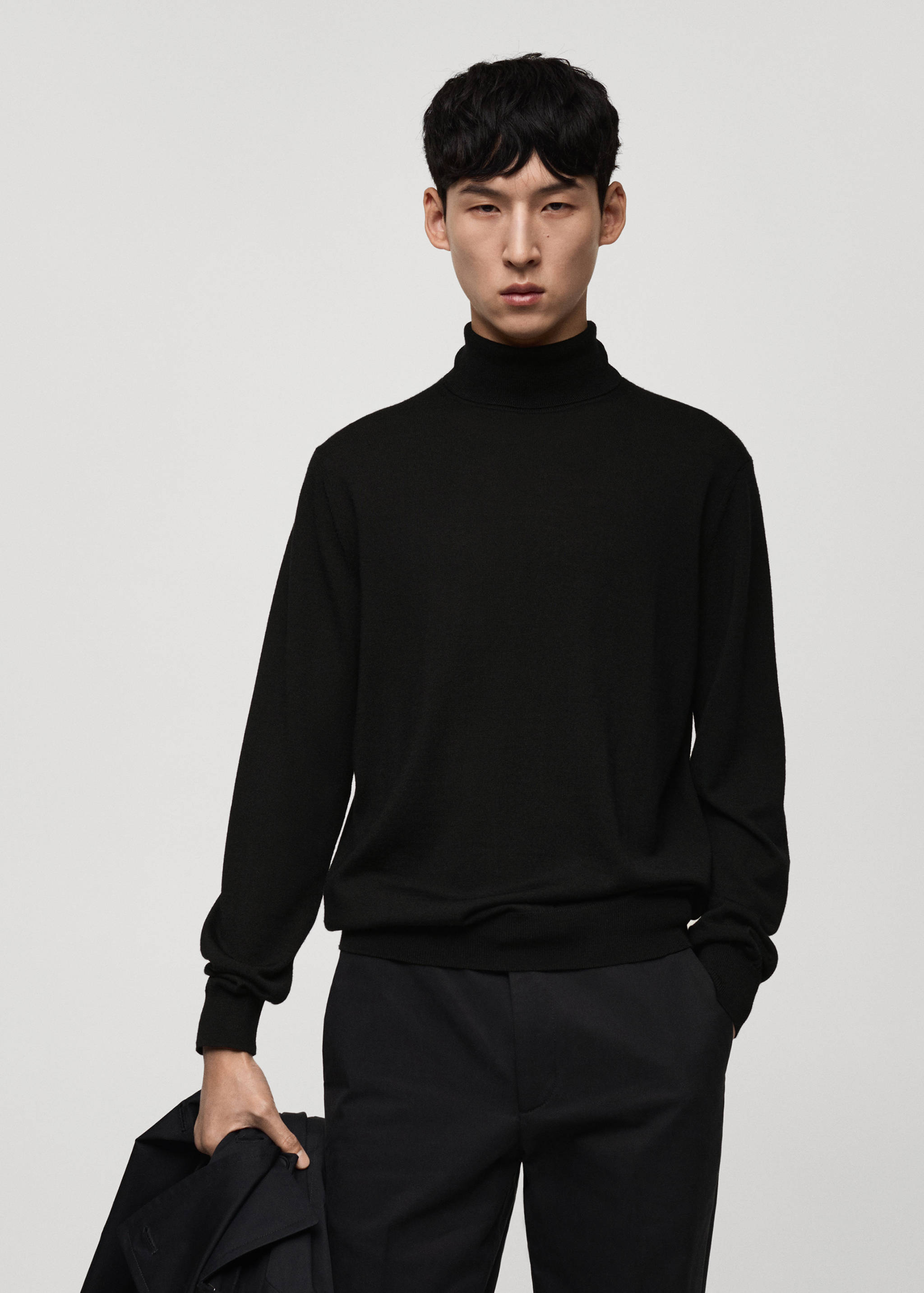 100% merino wool turtleneck sweater - Medium plane