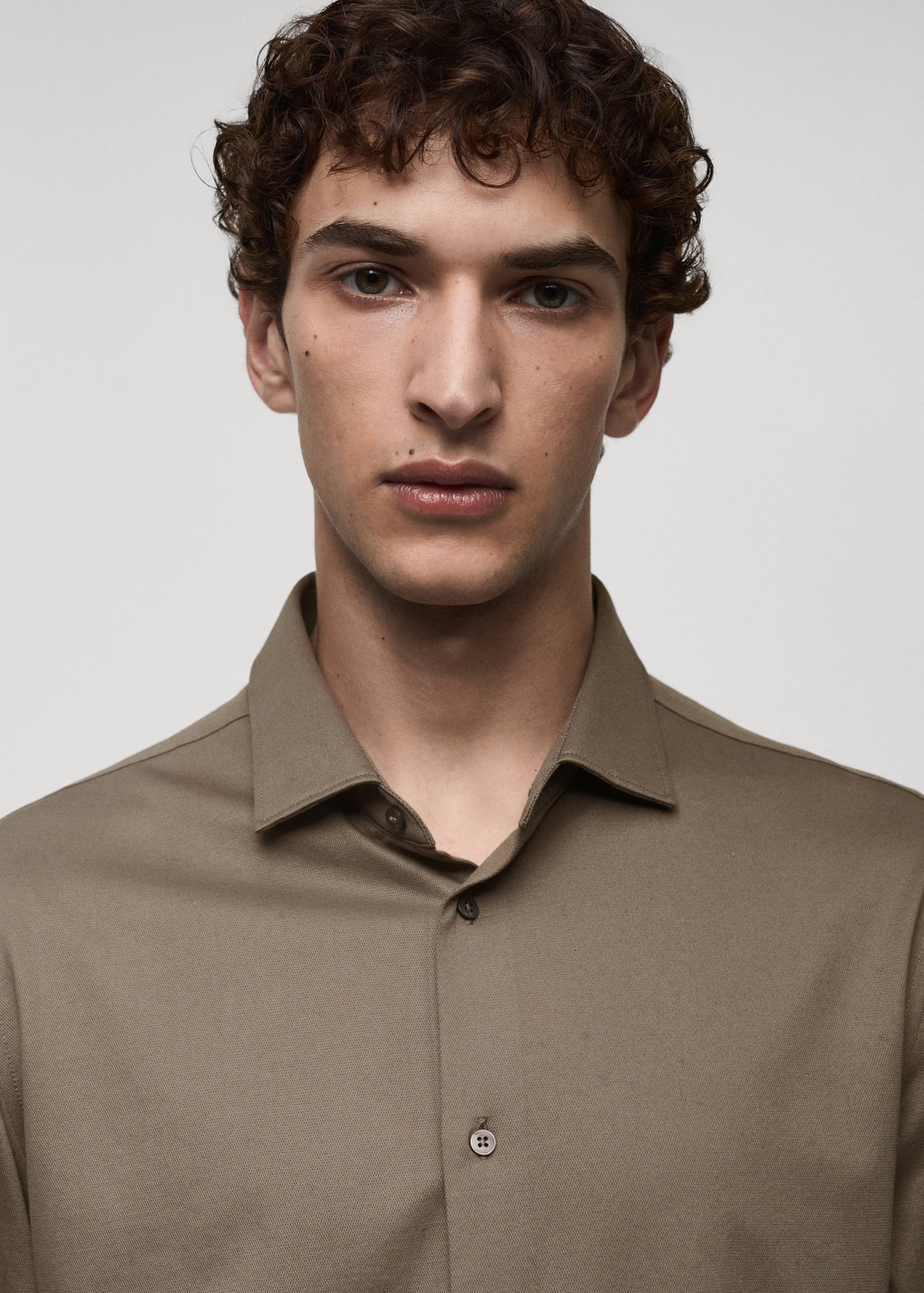 Crease-resistant regular-fit shirt - Details of the article 1