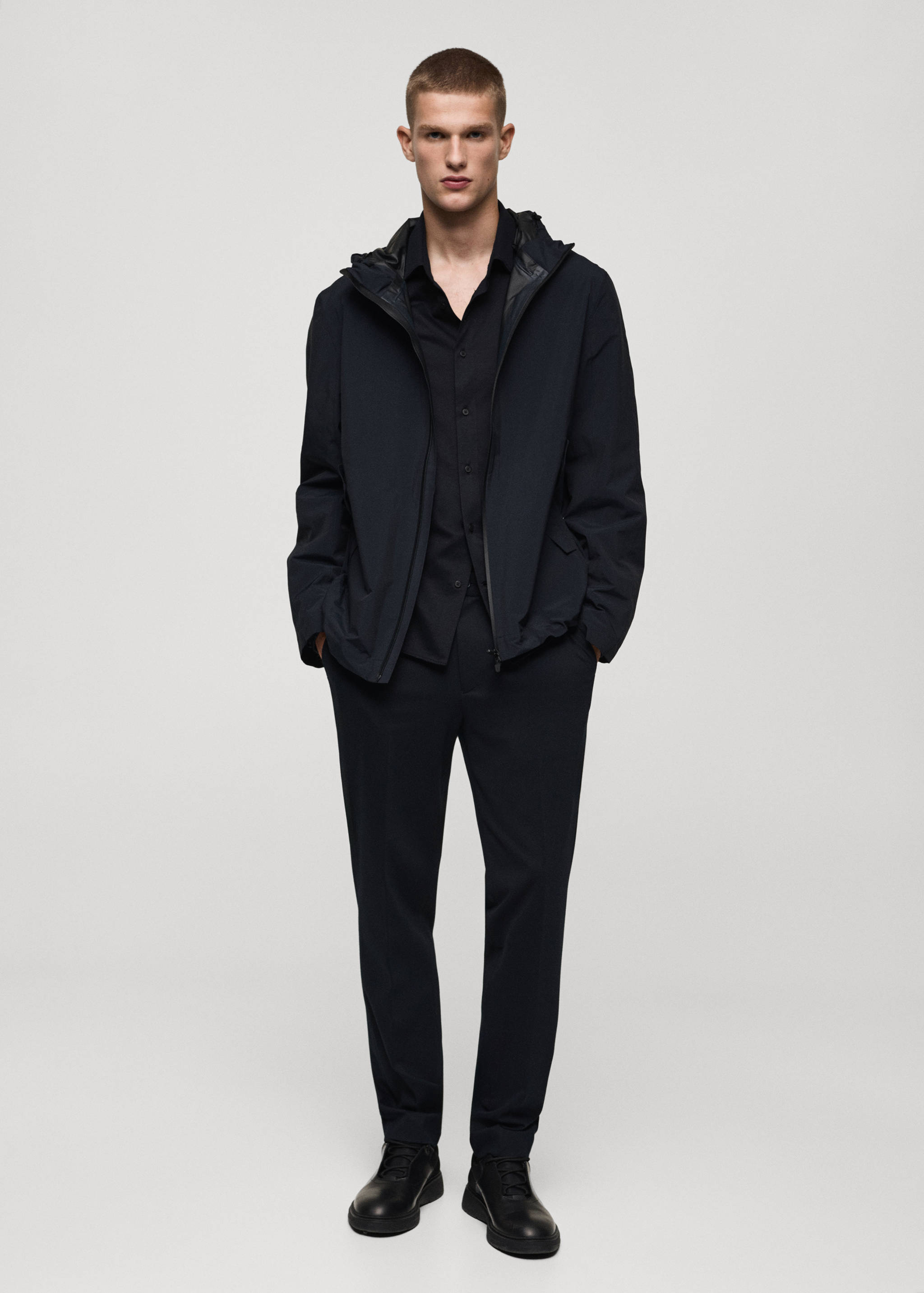 Knitterfreies Regular Fit-Hemd - Allgemeine Ansicht