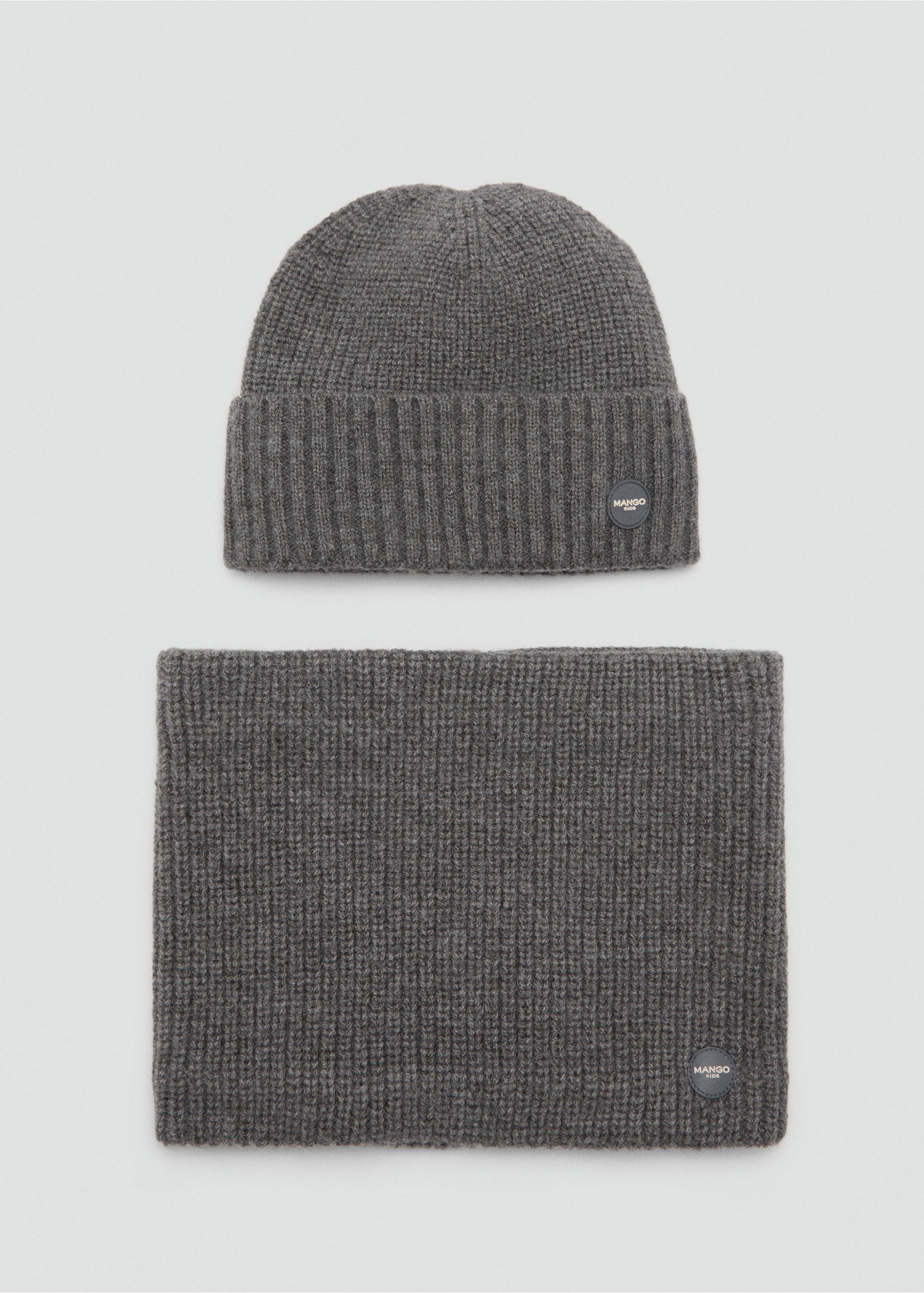 Knit beanie - Details of the article 1, Grey. Ref: 77015994-00.