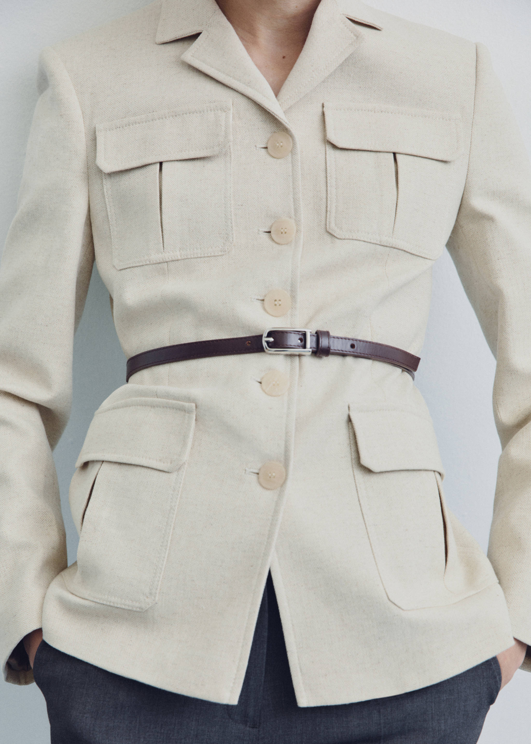 Ceinture fine en cuir - Plan général