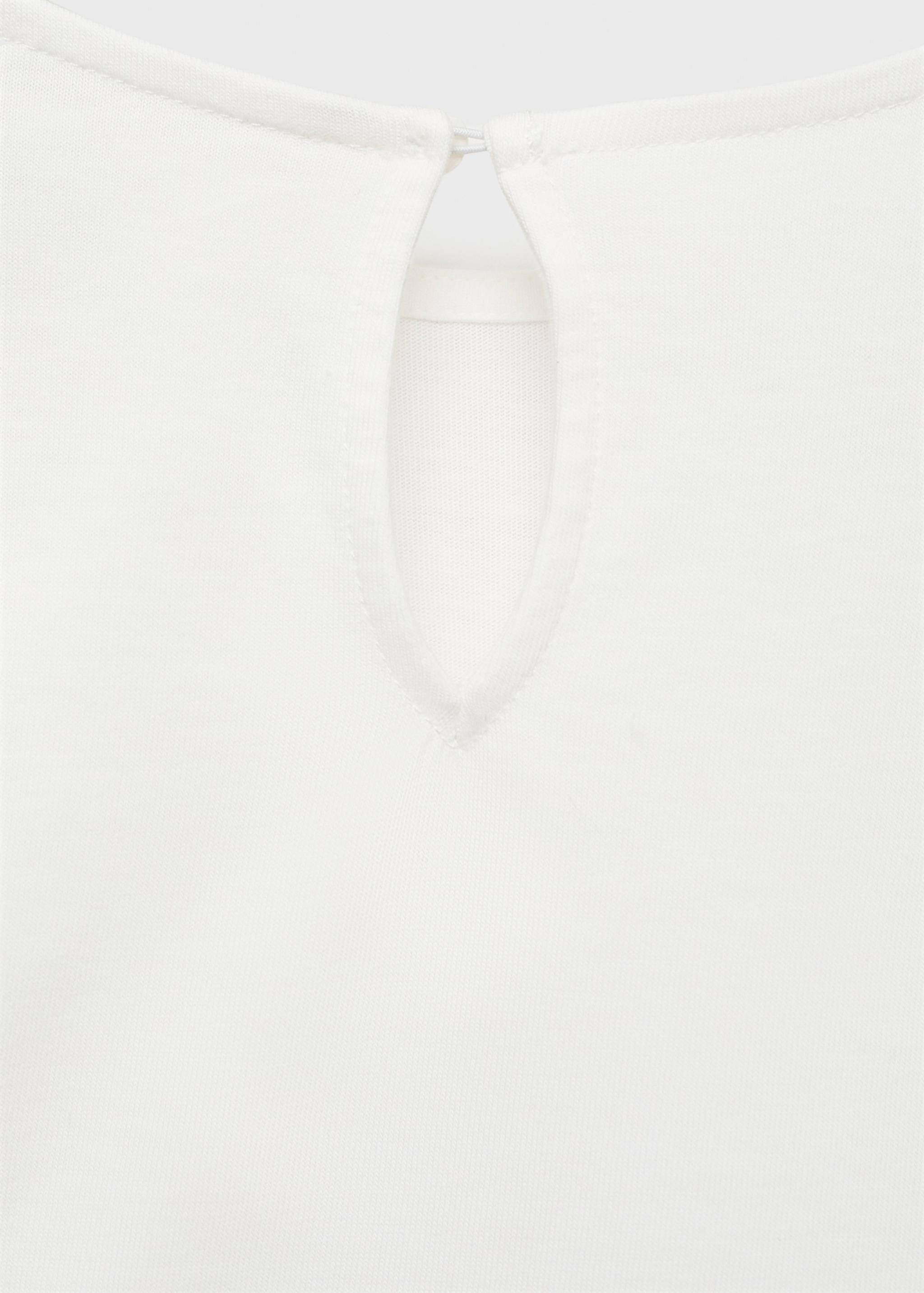 Volangblus med detaljer - Detaljer om artikeln 0