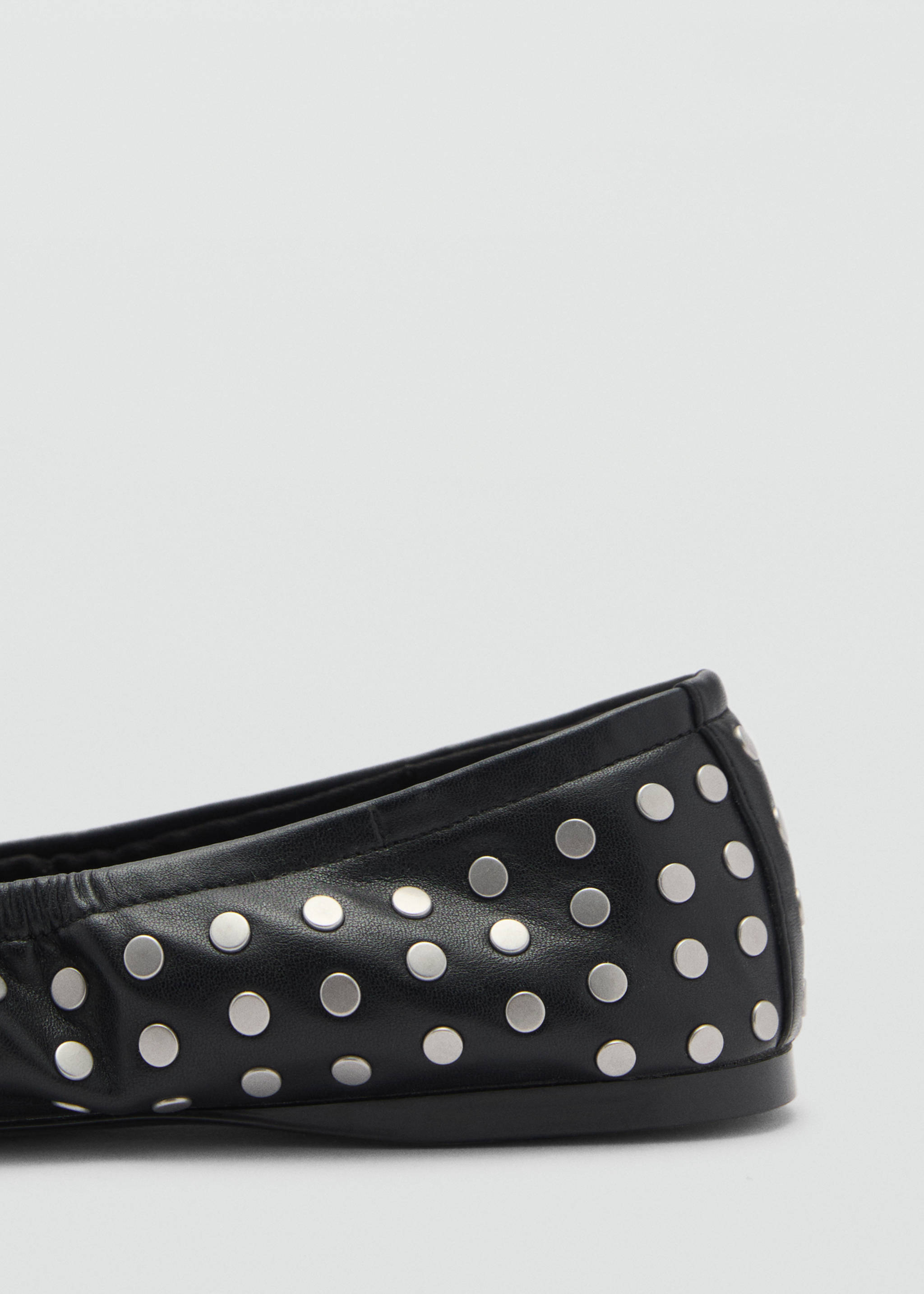 Sabrina de tachas com laço - Pormenor do artigo 1