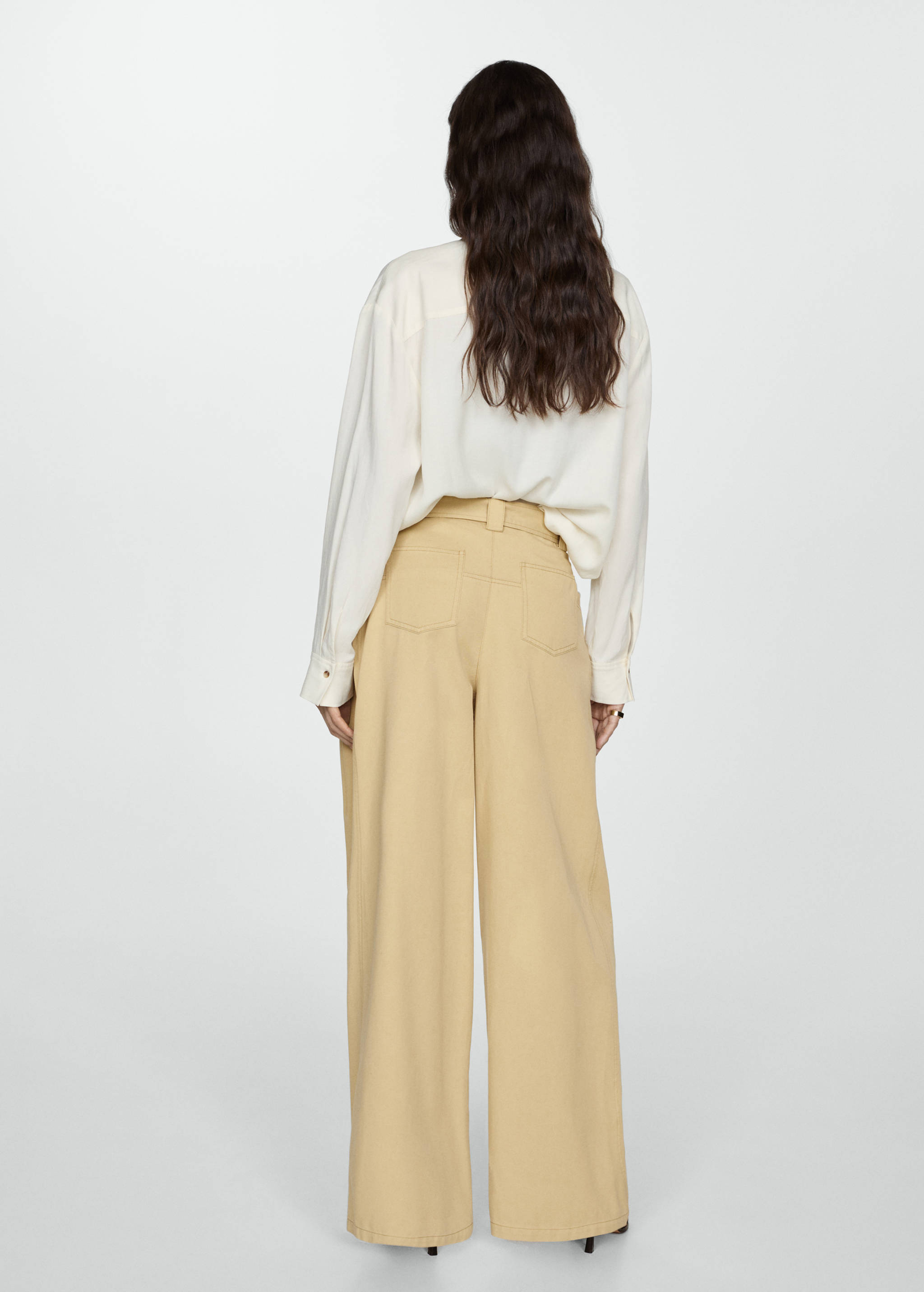 Lyocell pants with belt - Reverse of the article