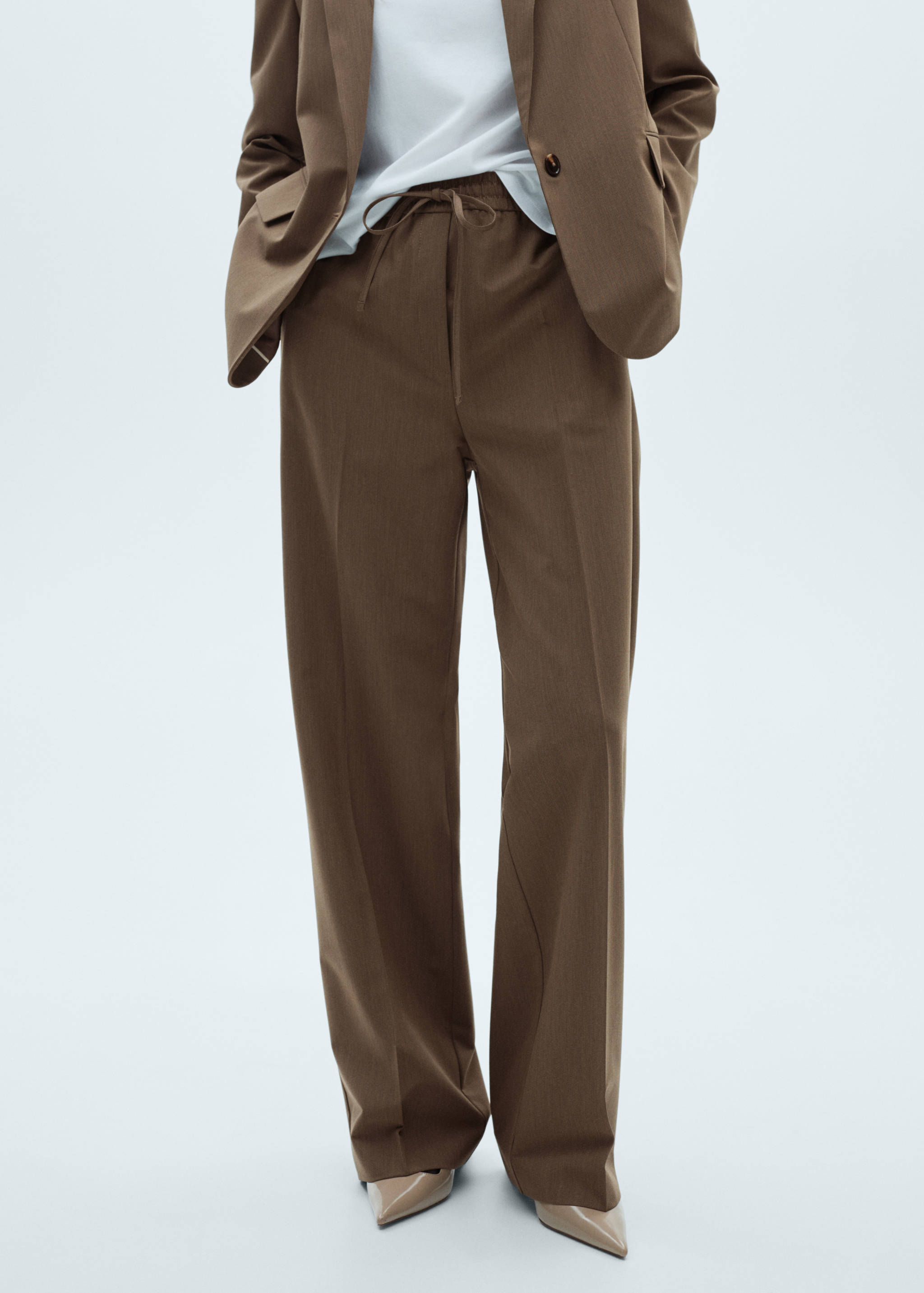 Gerade Hose mit Stretchbund - Mittlere Ansicht