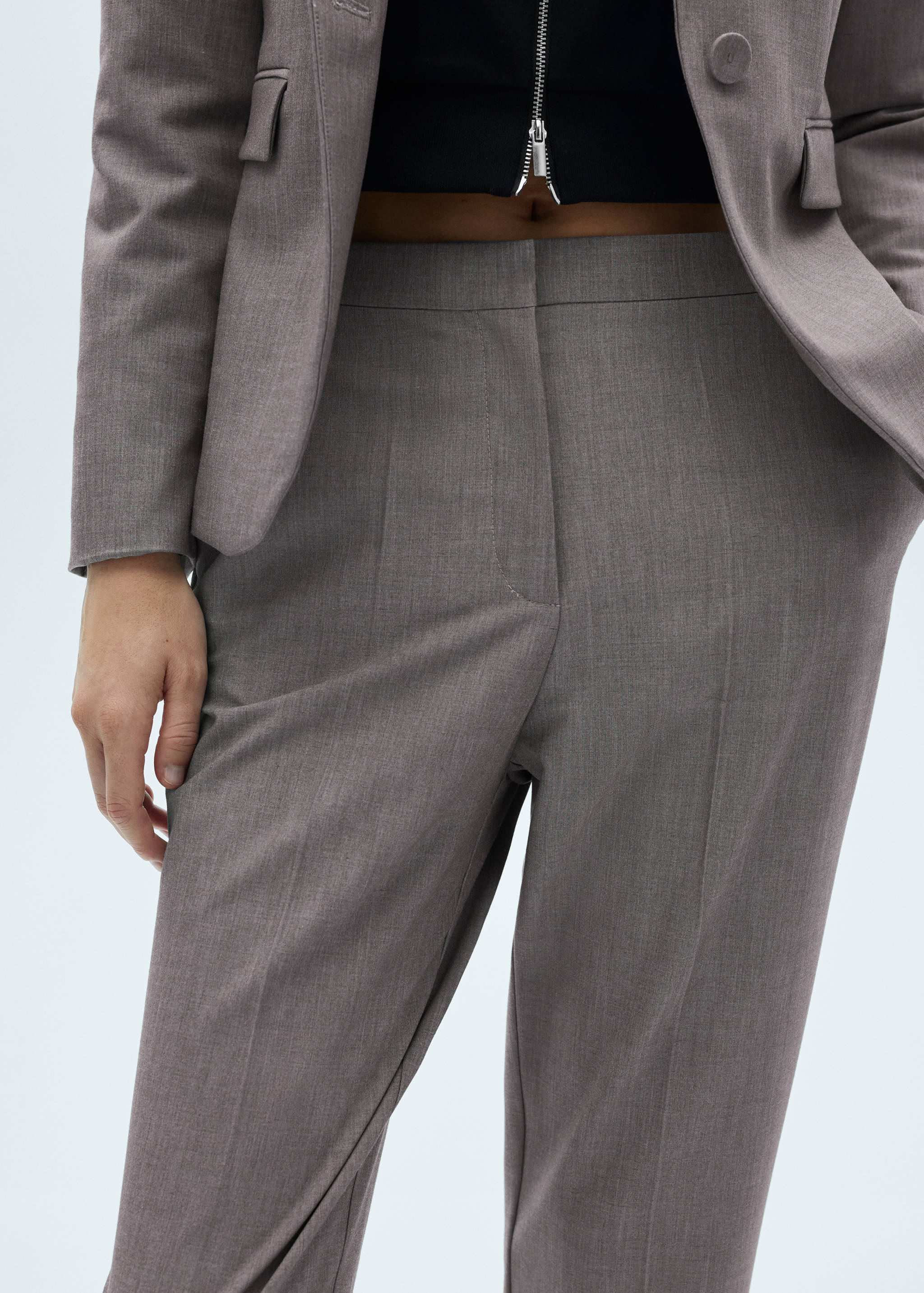 Straight suit trousers - Details of the article 6
