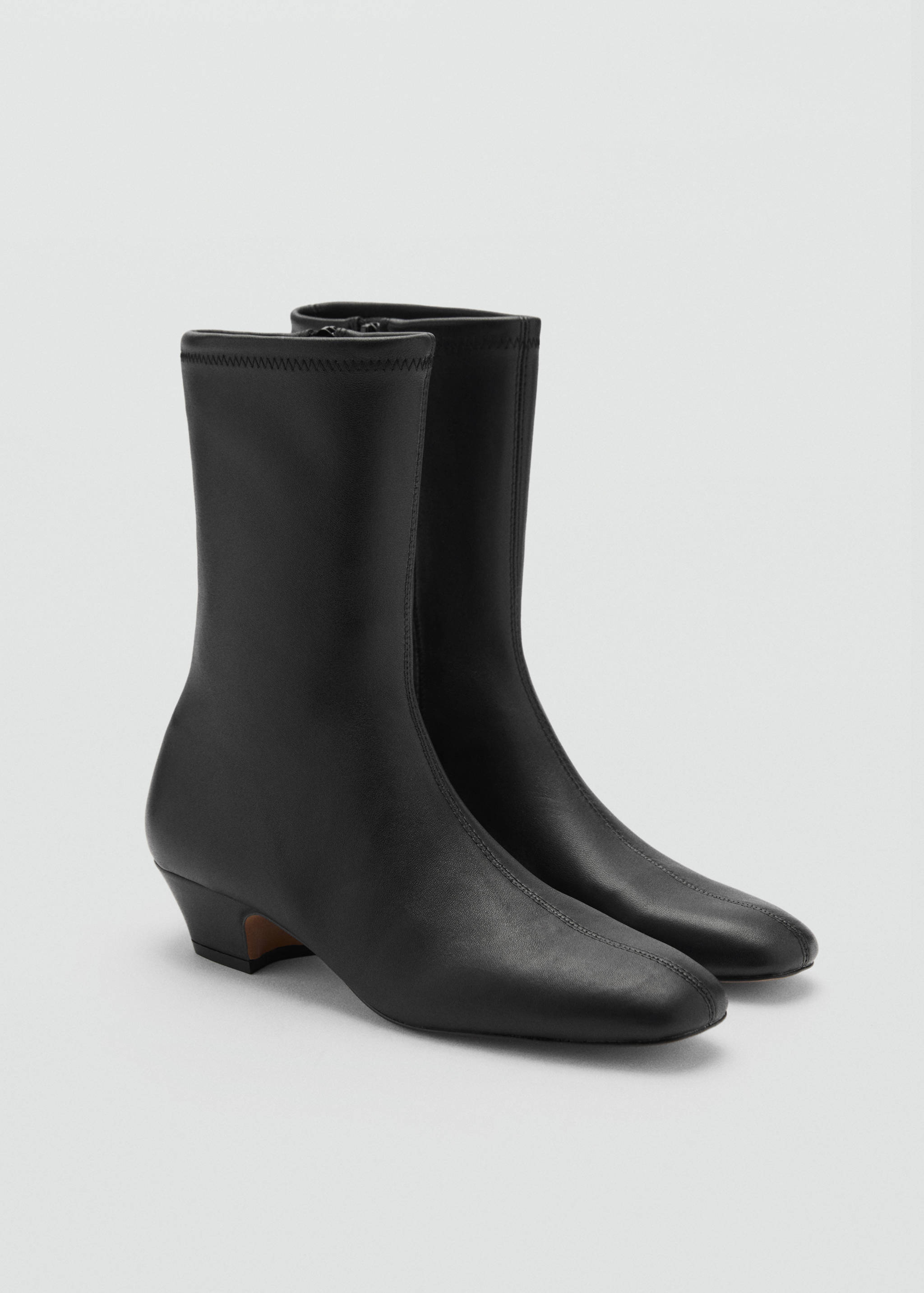 Soft leather boots - Medium plane