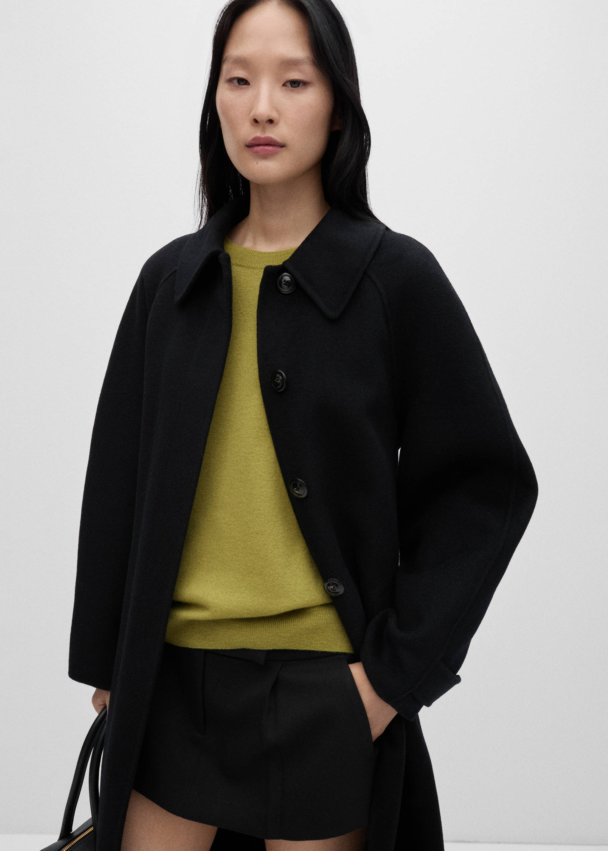 Pull-over laine col rond - Plan moyen