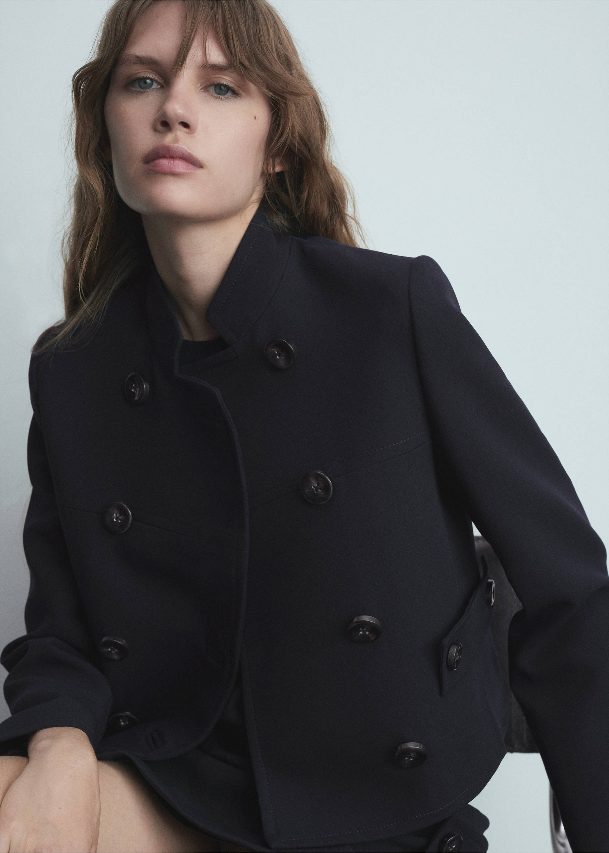 Short dress with decorative buttons - Details of the article 4, Dark Navy. Ref: 77016762-00.