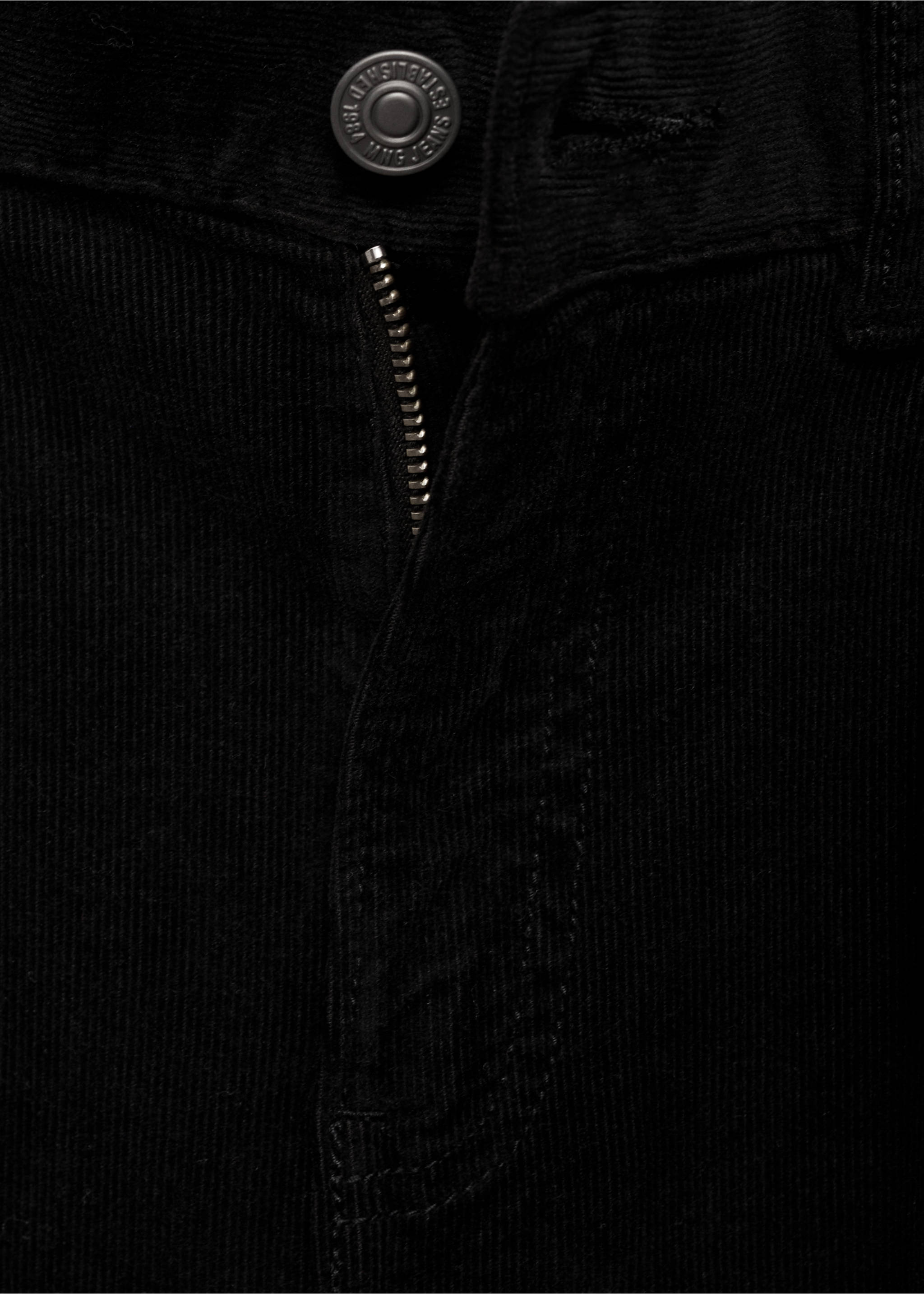 Utsvängda manchesterbyxor - Detaljer om artikeln 8, Svart. Ref: 77017118-00.