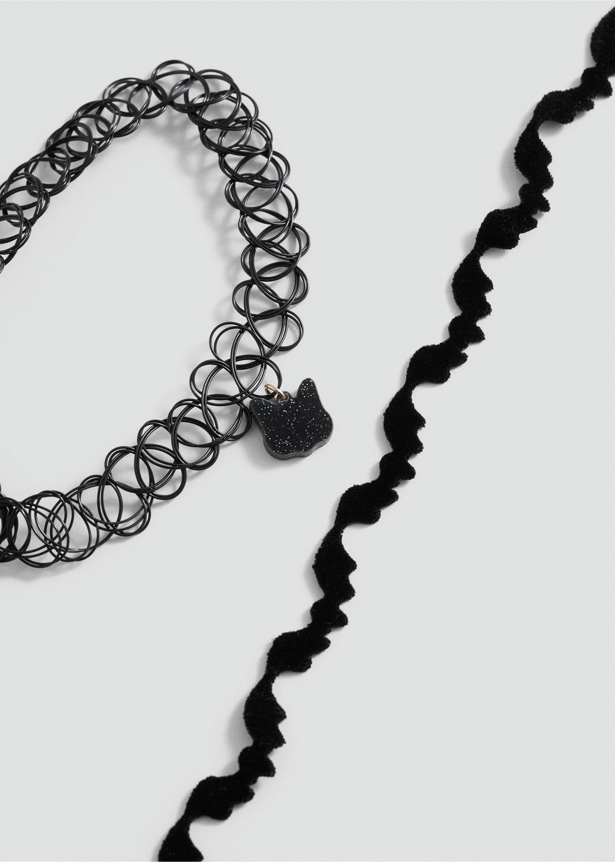 2er-Pack Halloween-Chokers - Mittlere Ansicht, Schwarz. Ref: 77017126-00.