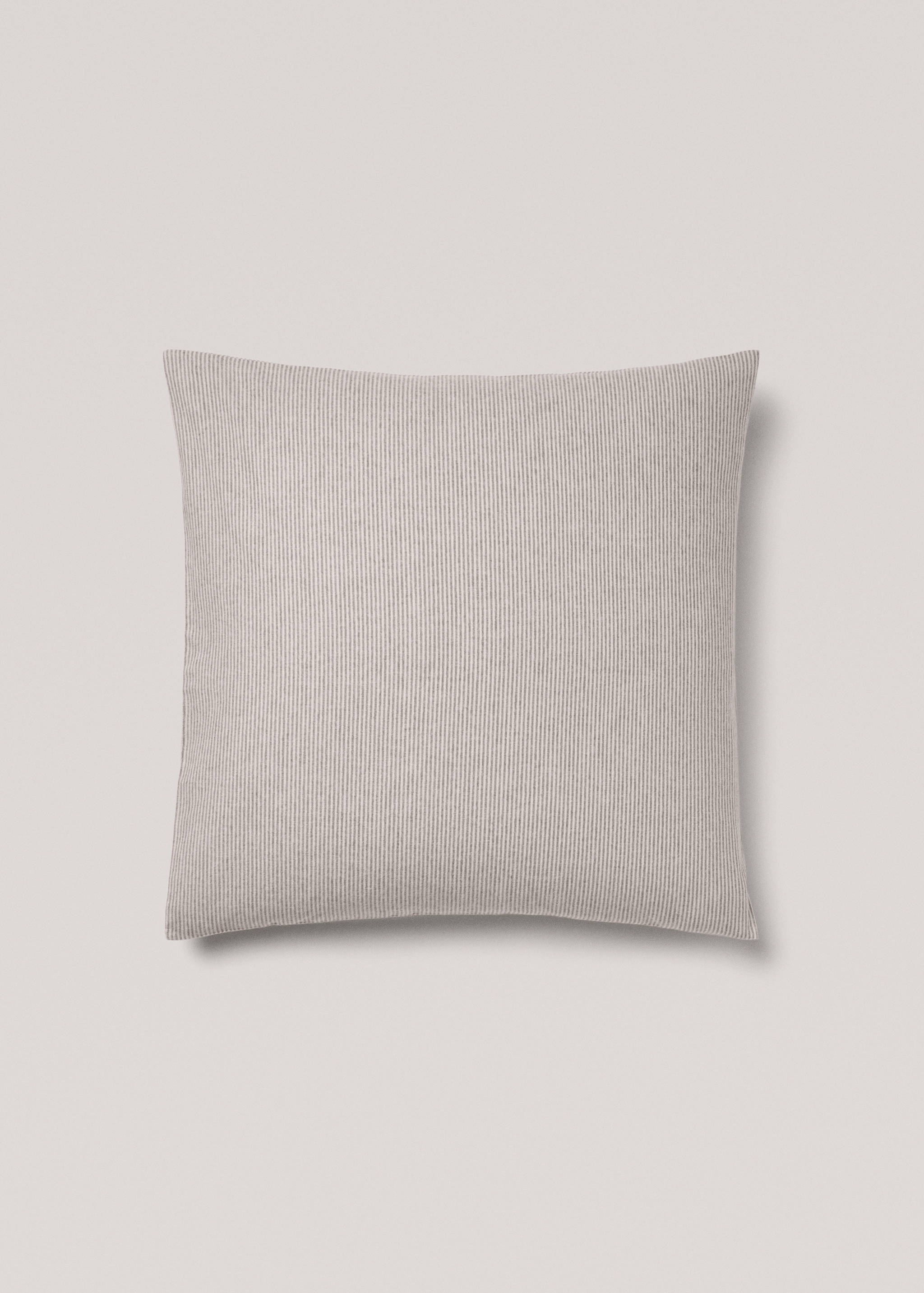 Flannel cotton pillowcase stripes 60x60cm - Article without model