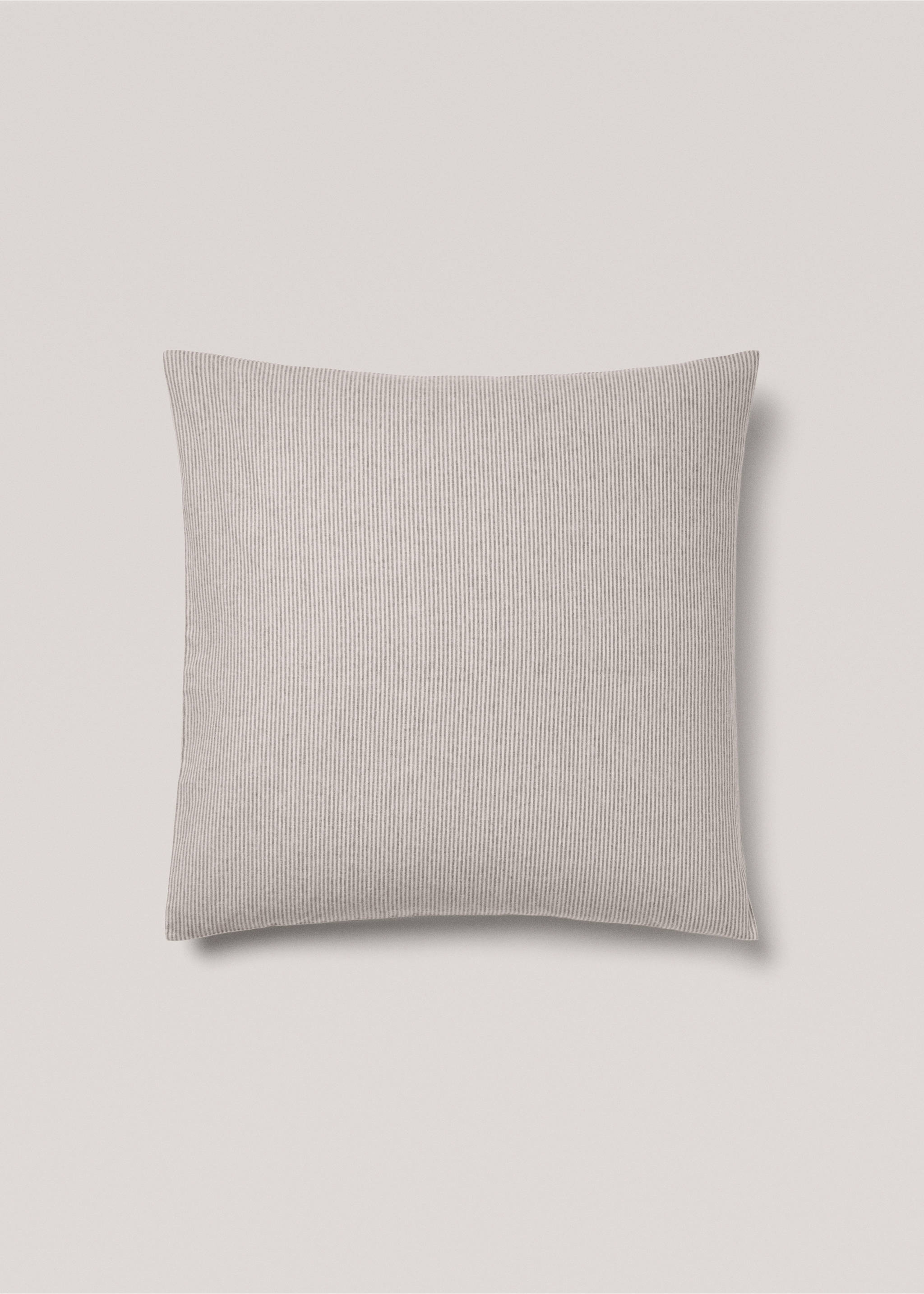 Flannel cotton pillowcase stripes 60x60cm - Article without model, Beige. Ref: 77017661-00.