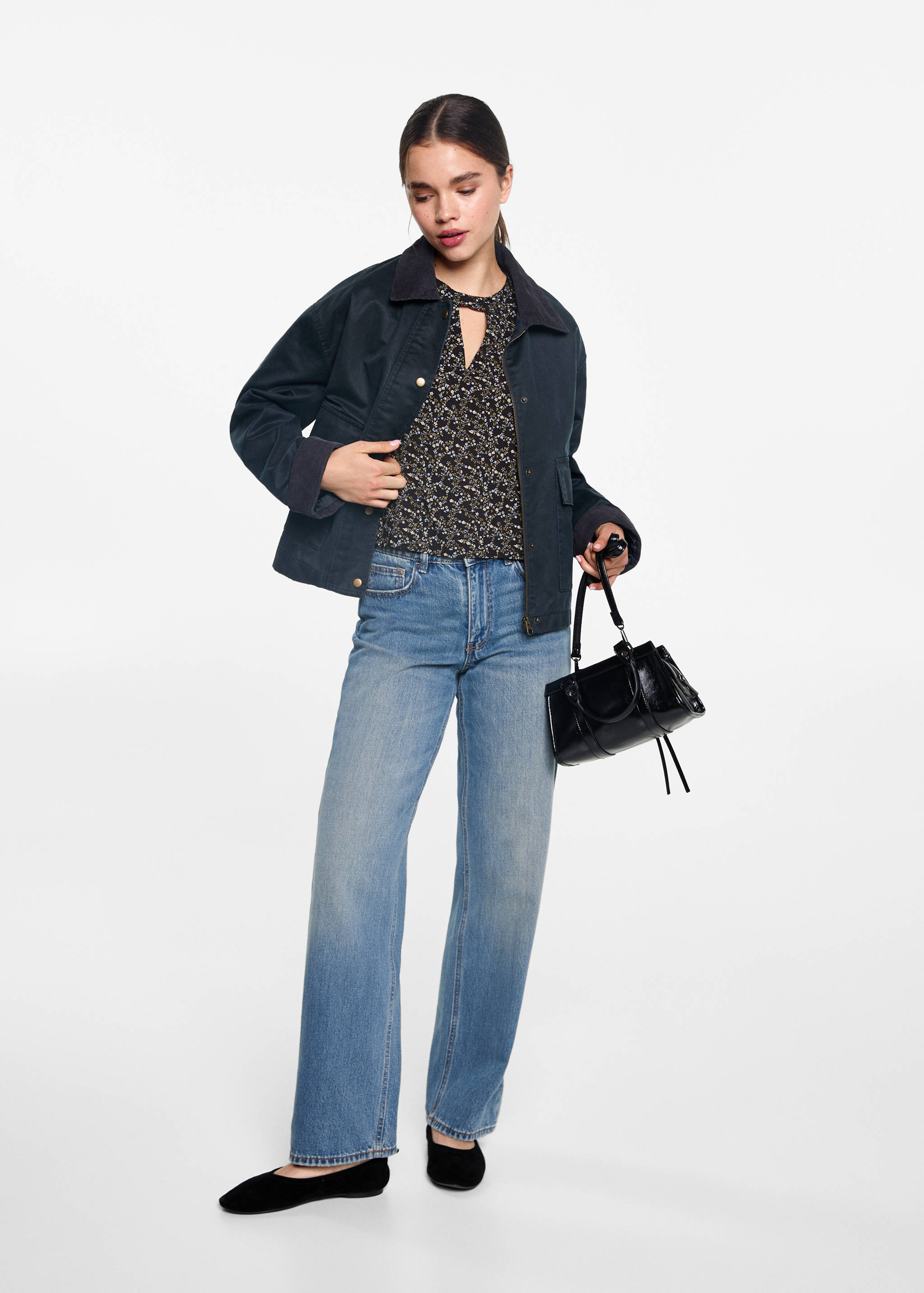 Floral print blouse - General plane